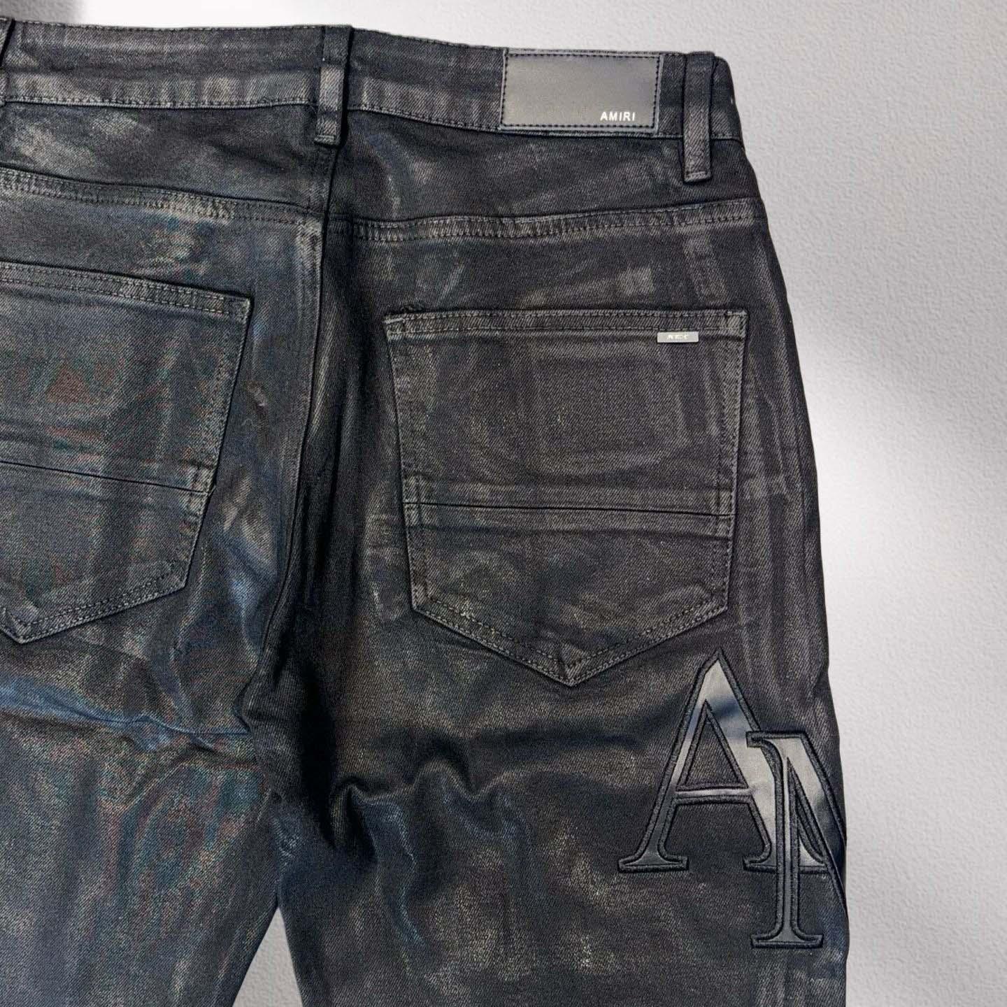 Amiri Shorts    20313 - FashionPlug