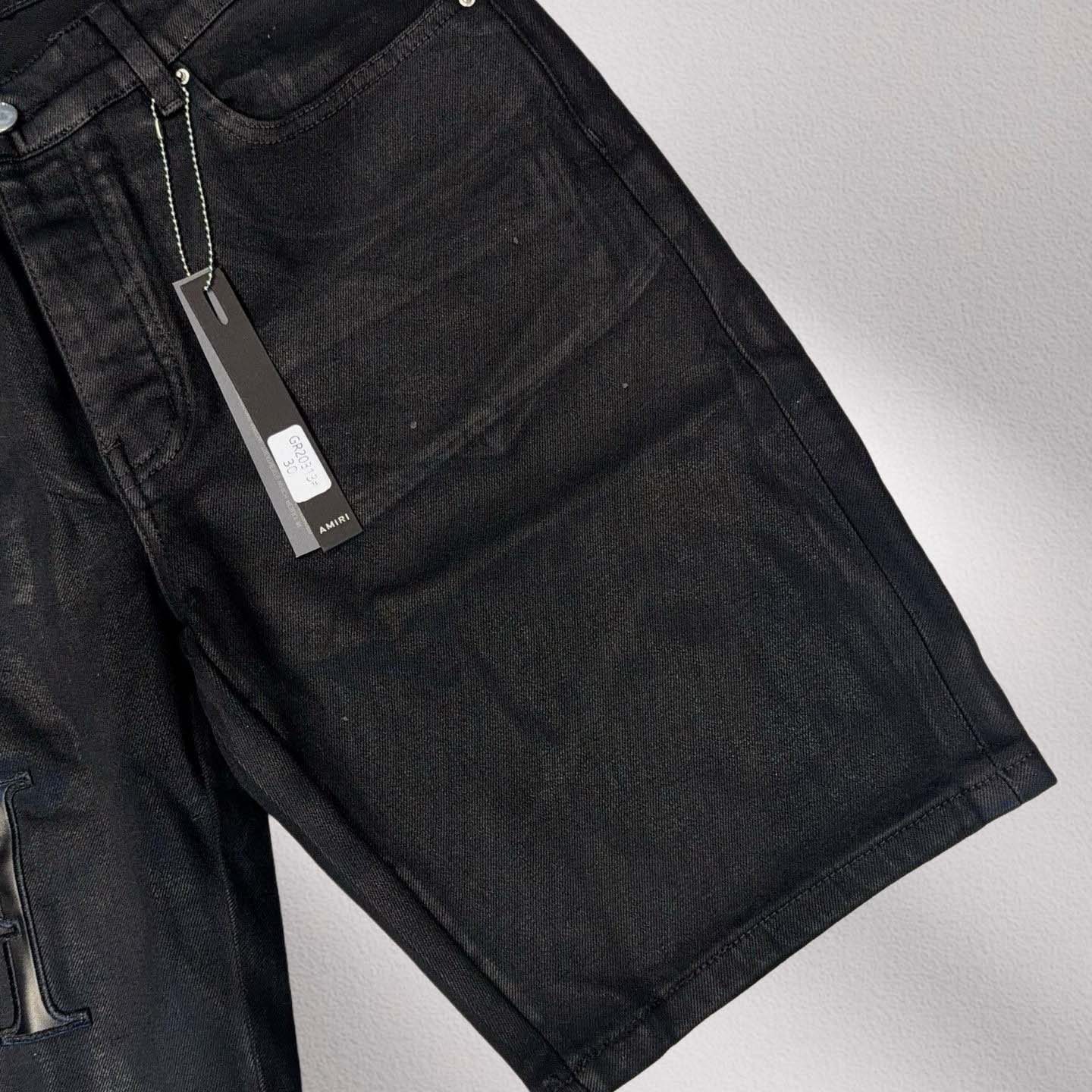 Amiri Shorts    20313 - FashionPlug