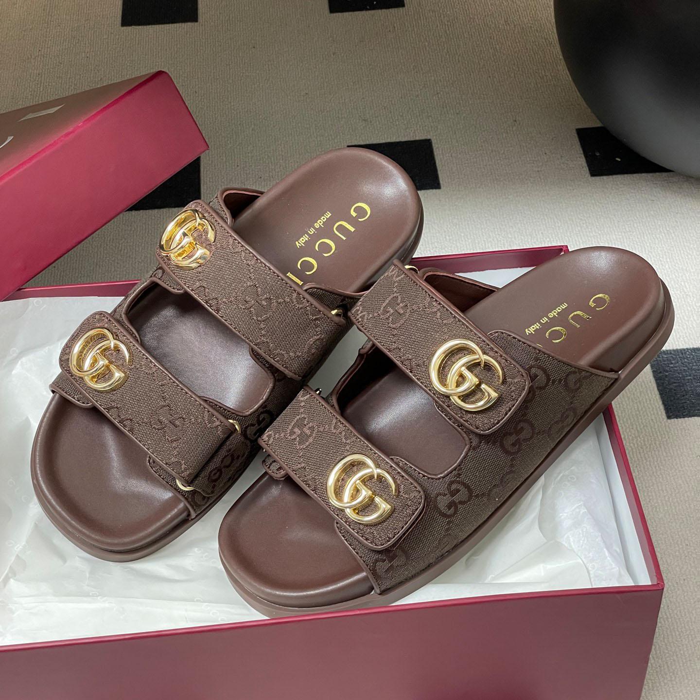 Gucci Sandal With Double G - FashionPlug
