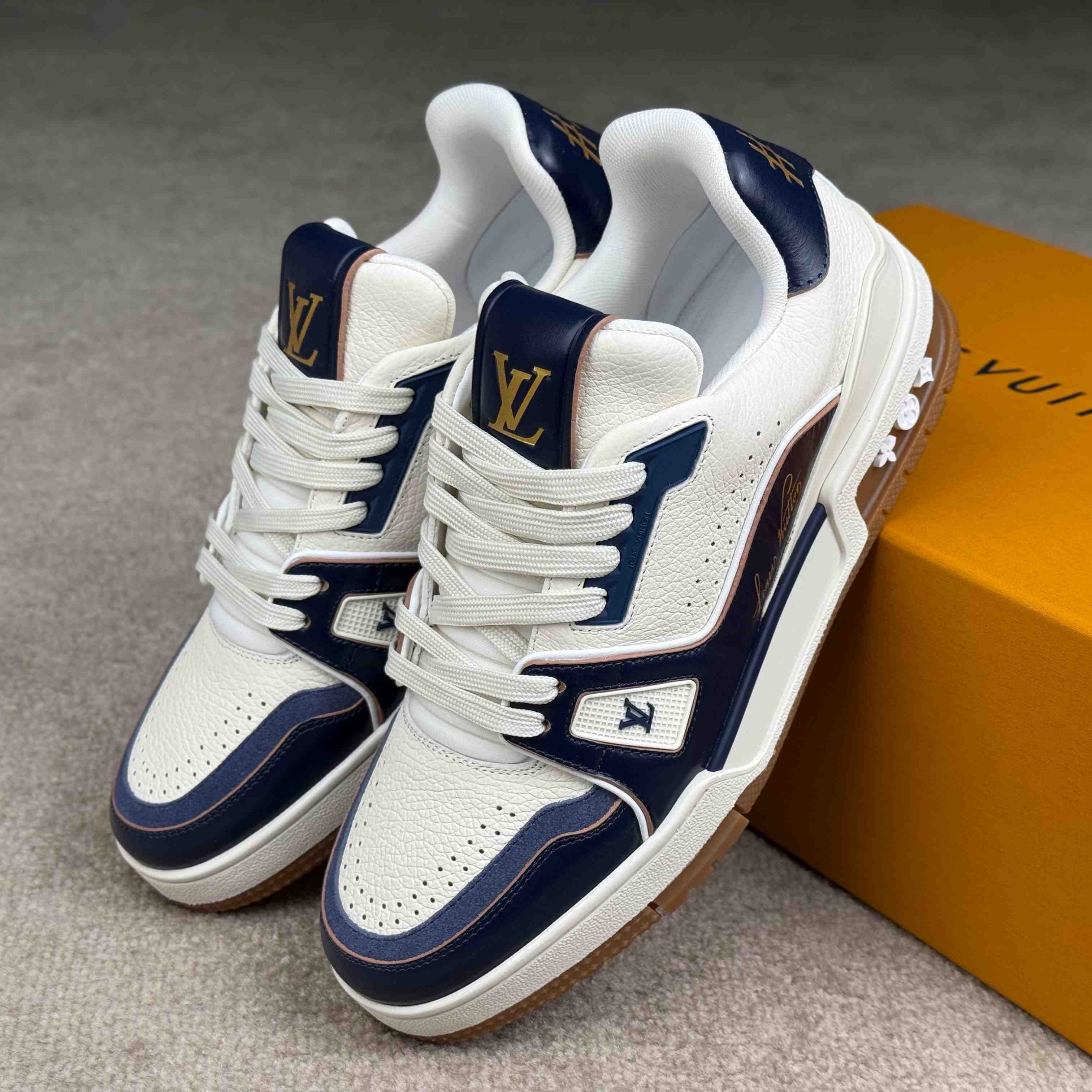 Louis Vuitton LV Trainer Sneaker  1AKB8Y - FashionPlug