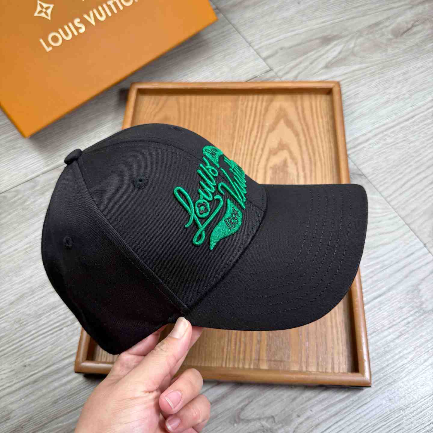Louis Vuitton Golf Cap - FashionPlug