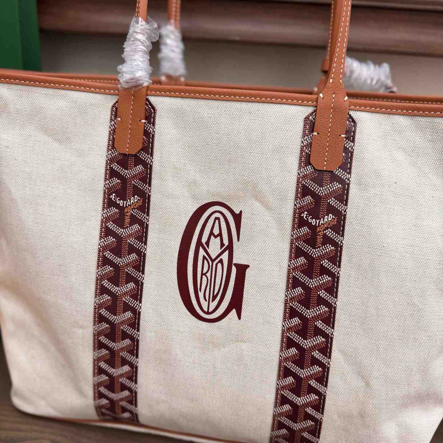 Goyard Saint Louis PM Tote Bag - FashionPlug