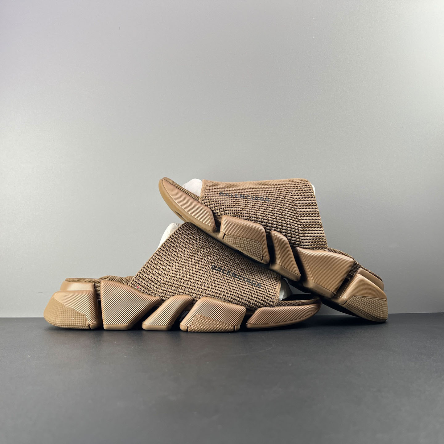 Balenciaga Speed 2.0 Slide Sandal - FashionPlug