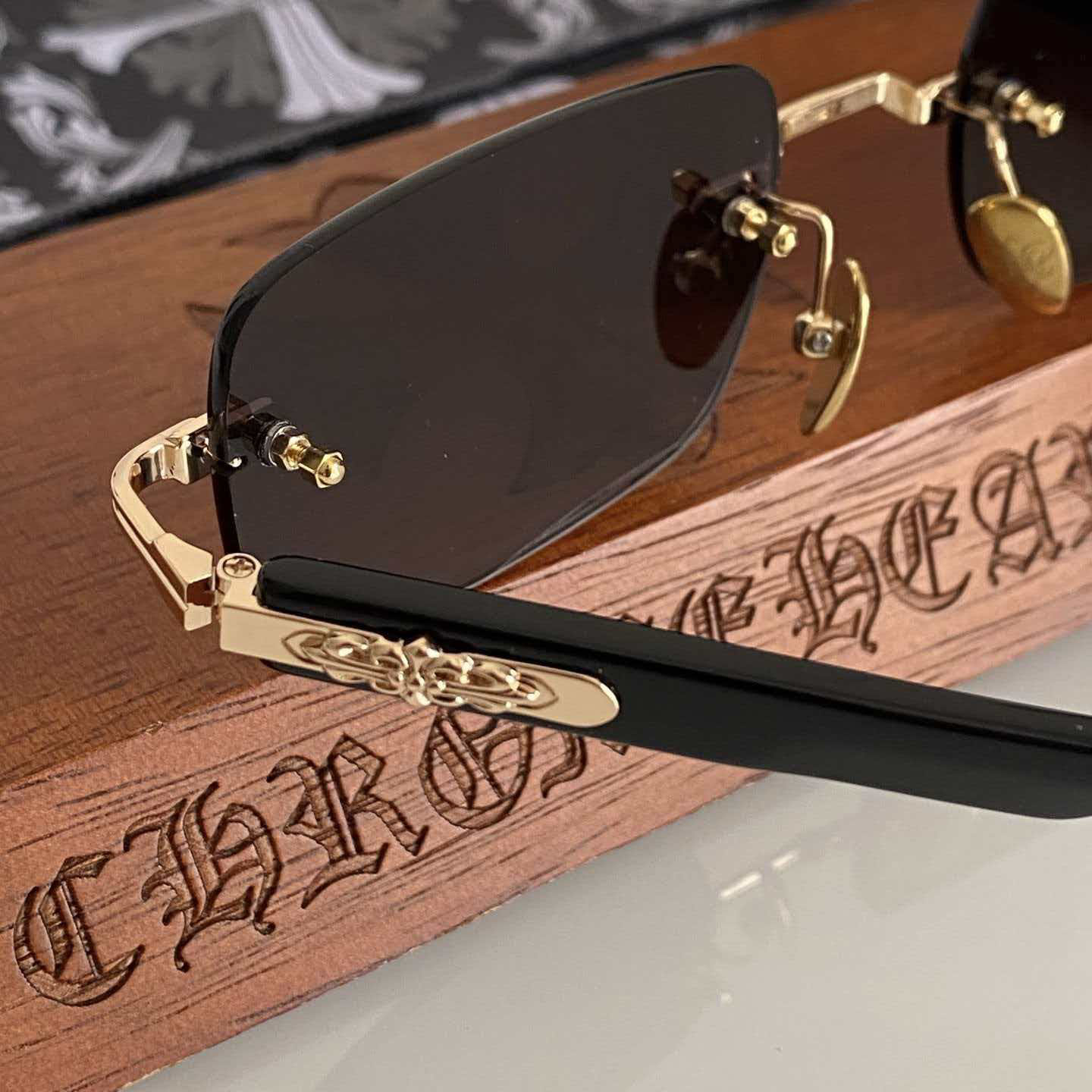 Chrome Hearts Sunglasses - FashionPlug