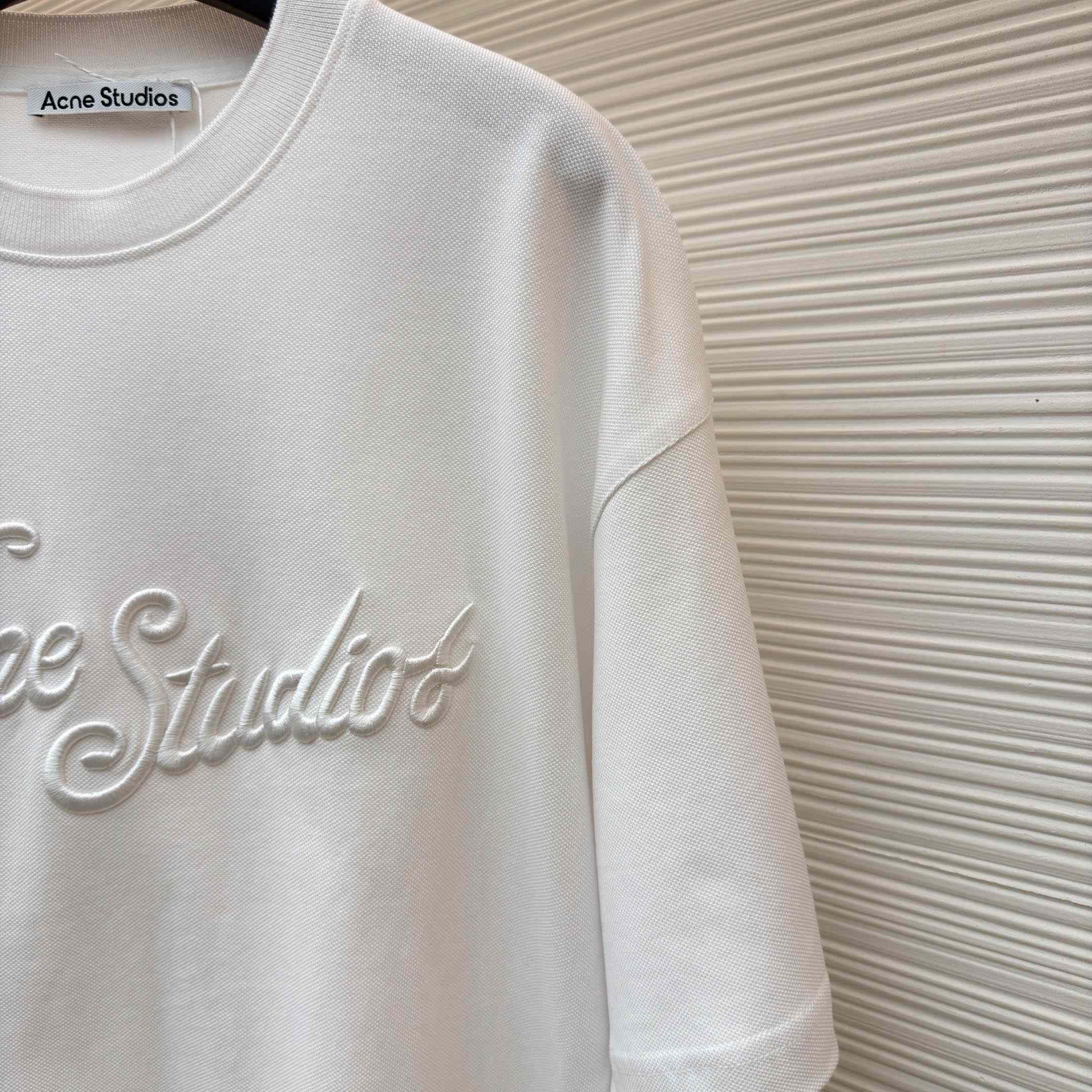 Acne Studios  Embroidered Logo T-shirt - FashionPlug