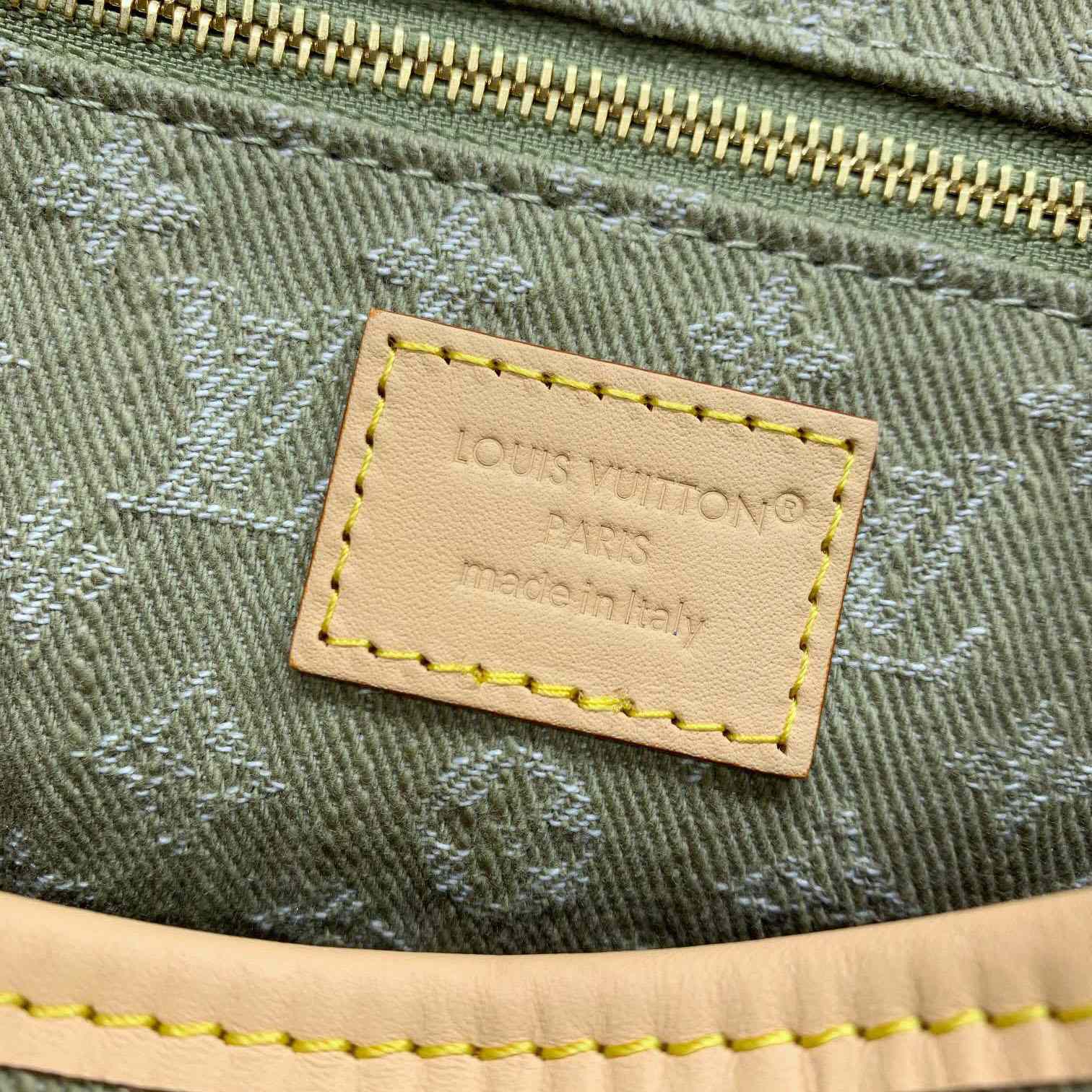 Louis Vuitton CarryAll Cargo PM  M27623 - FashionPlug