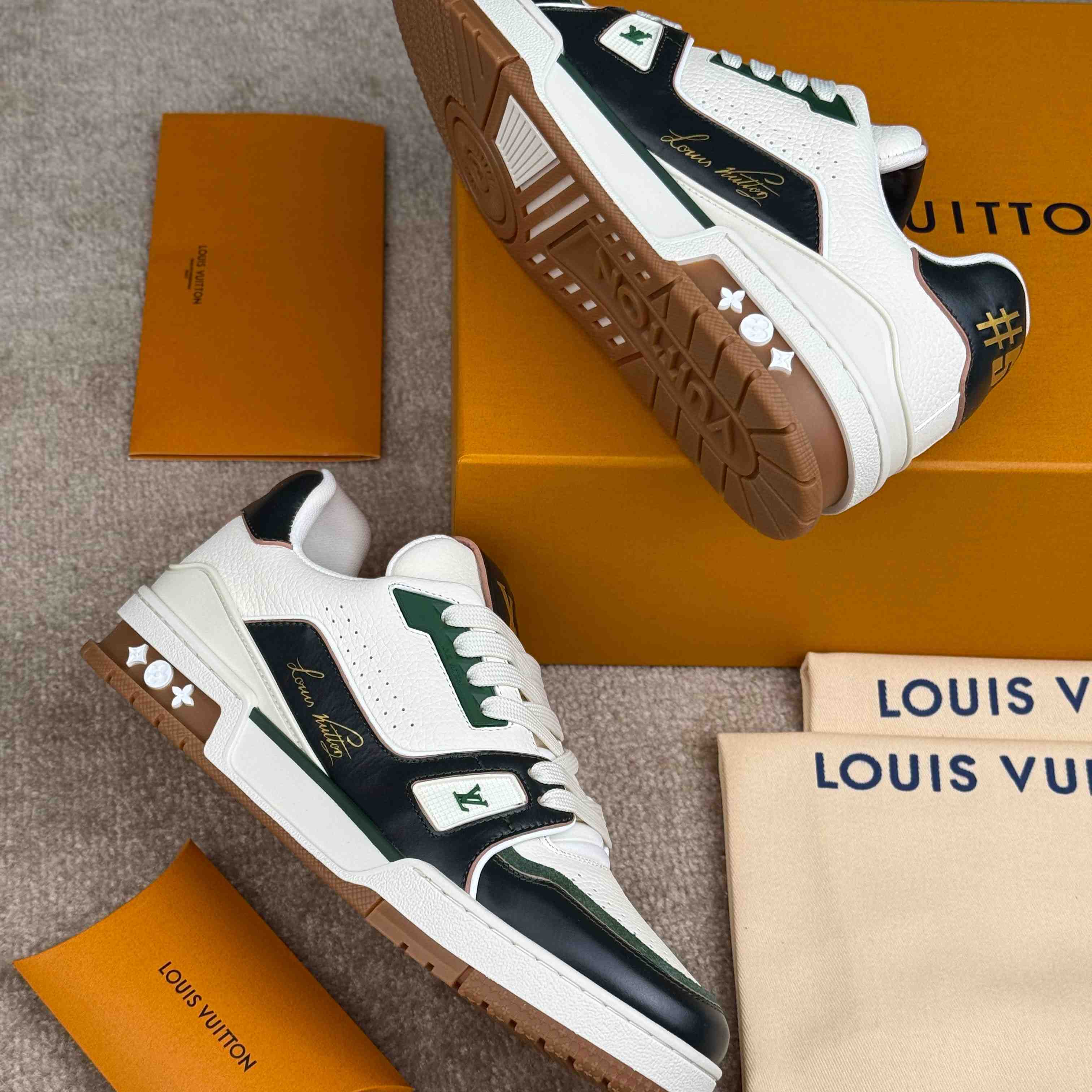 Louis Vuitton LV Trainer Sneaker  1AKB9I - FashionPlug