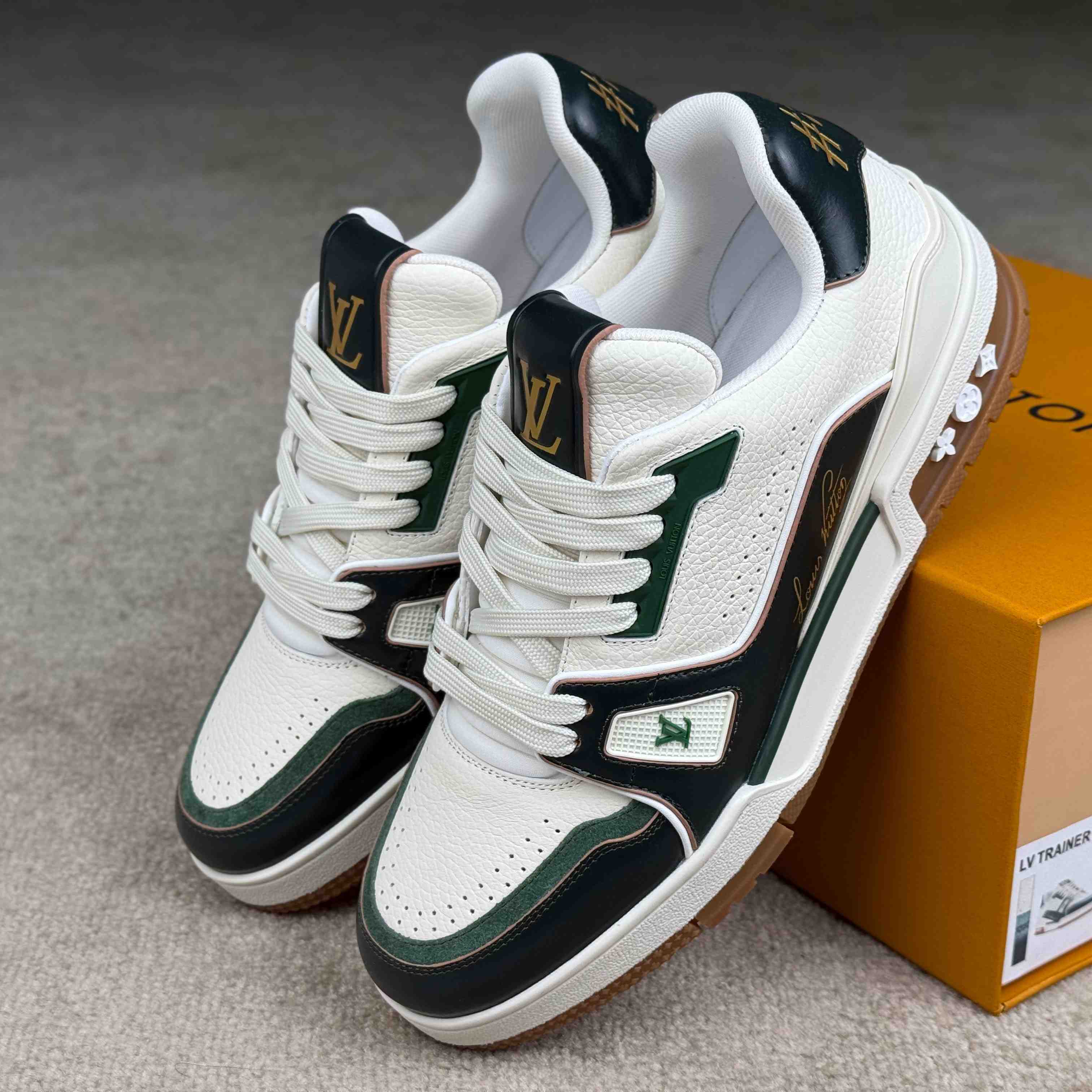 Louis Vuitton LV Trainer Sneaker  1AKB9I - FashionPlug