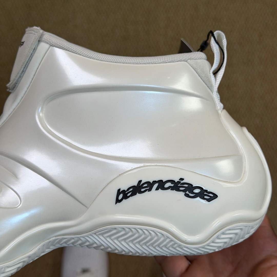 Balenciaga Basketball Sneaker - FashionPlug