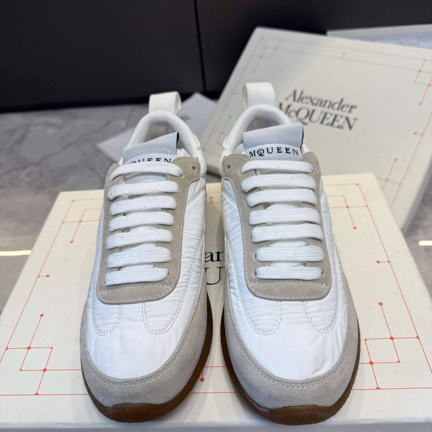 Alexander McQueen EC1 Sneaker In White - FashionPlug
