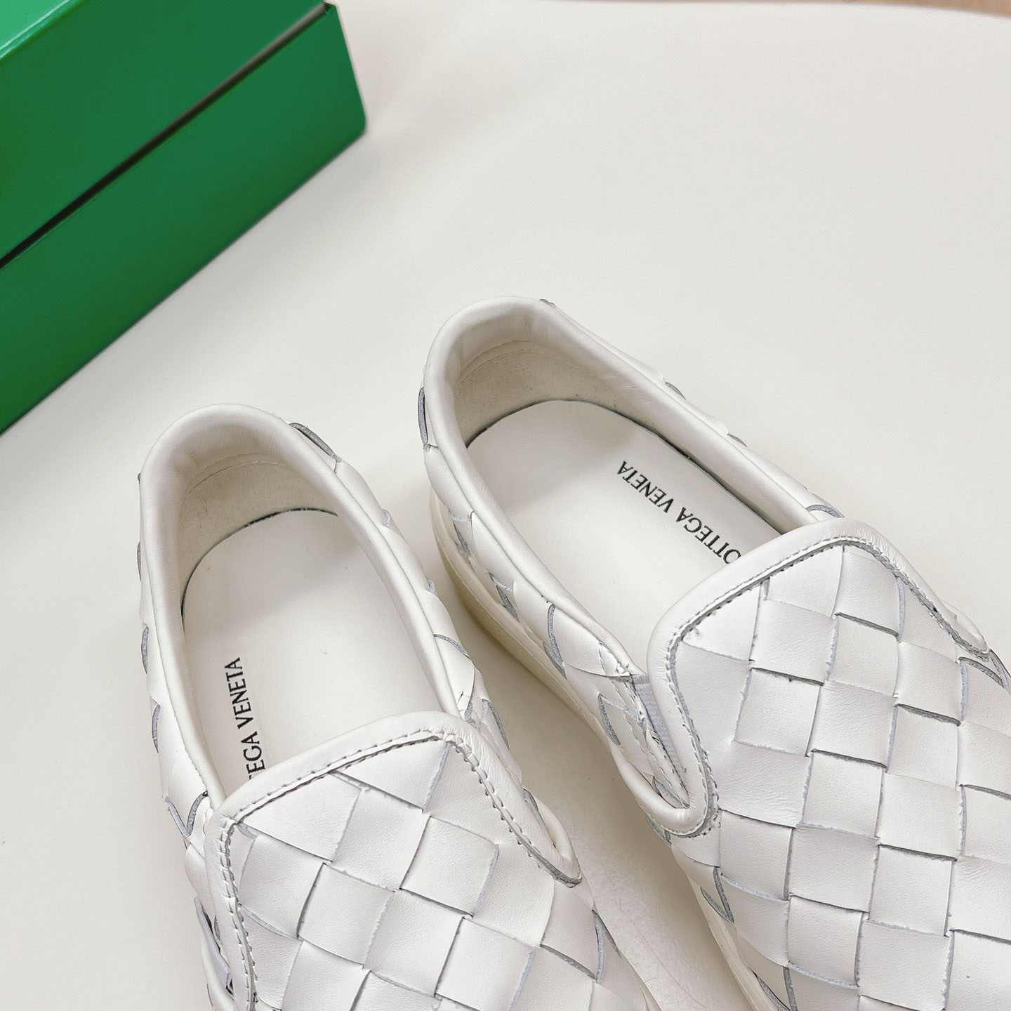 Bottega Veneta Sawyer Sneaker - FashionPlug