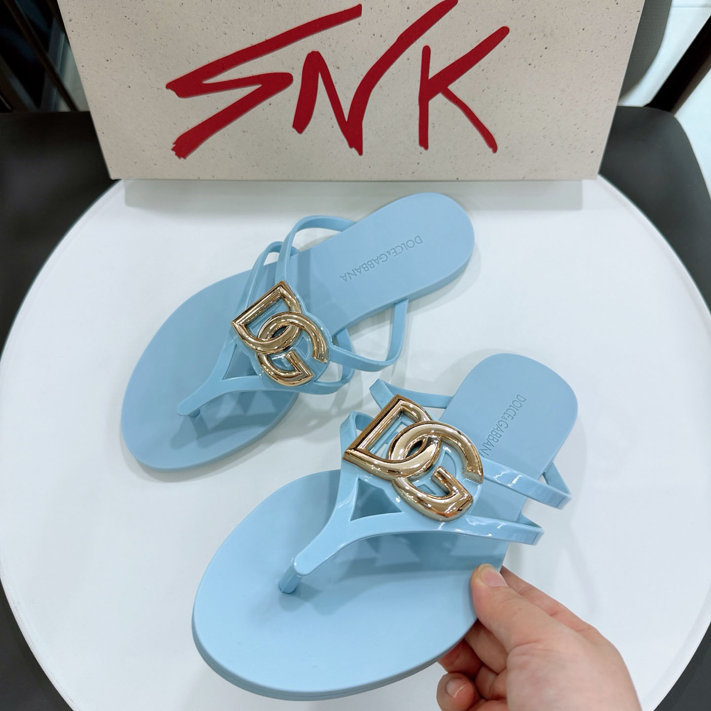 Dolce & Gabbana Rubber Beachwear Slides With Logo - FashionPlug