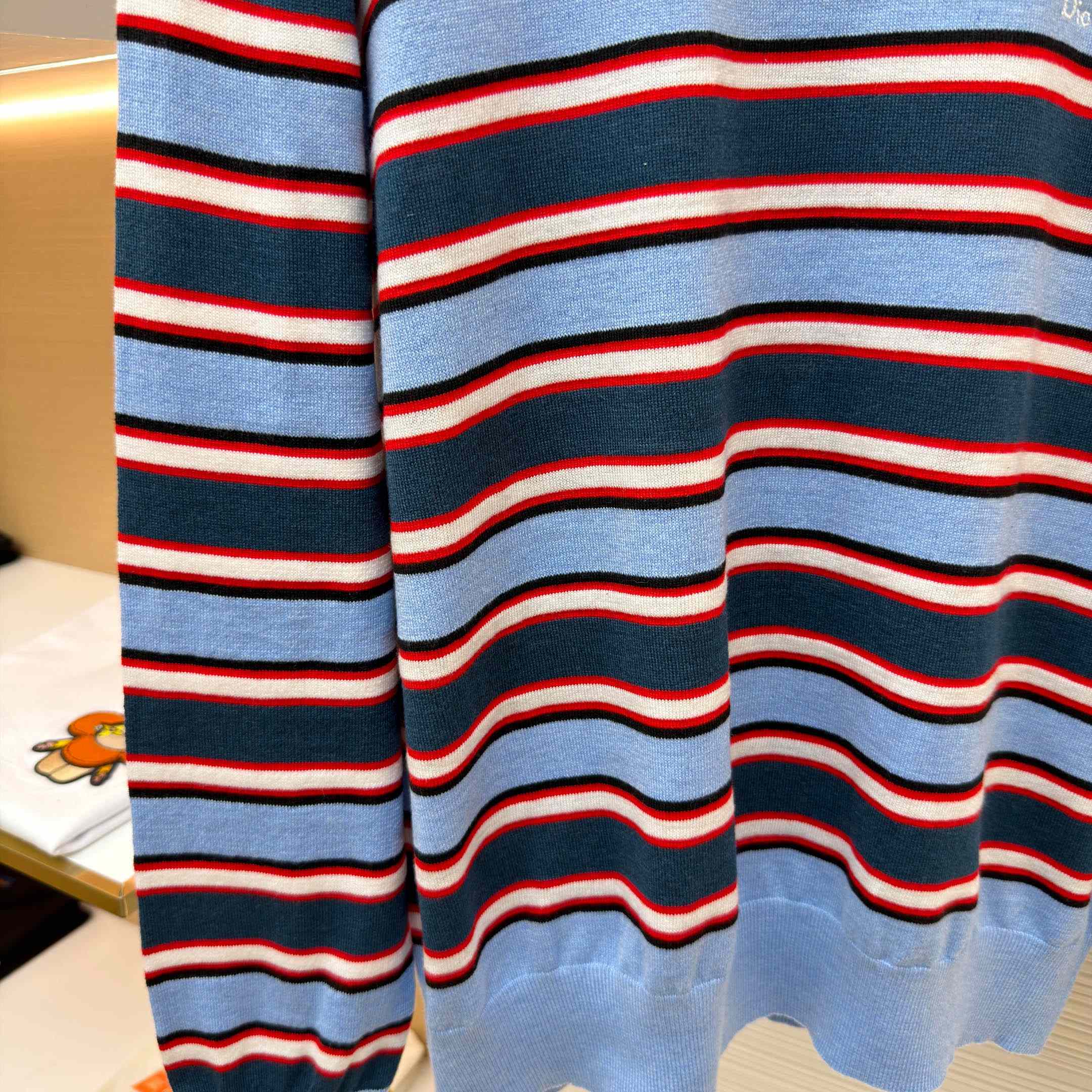 Dior Long-Sleeved T-Shirt - FashionPlug