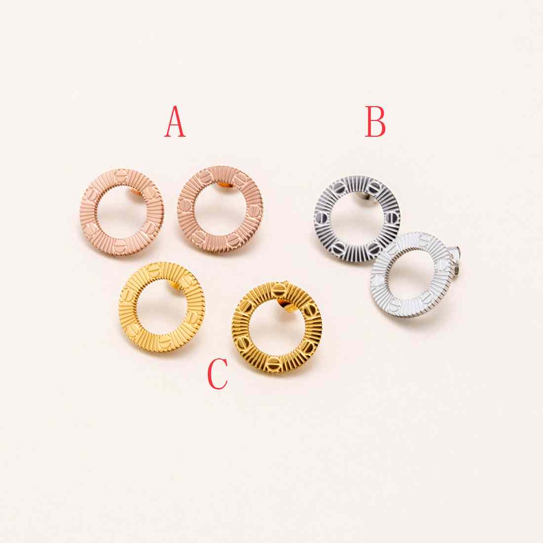 Cartier Earrings - FashionPlug