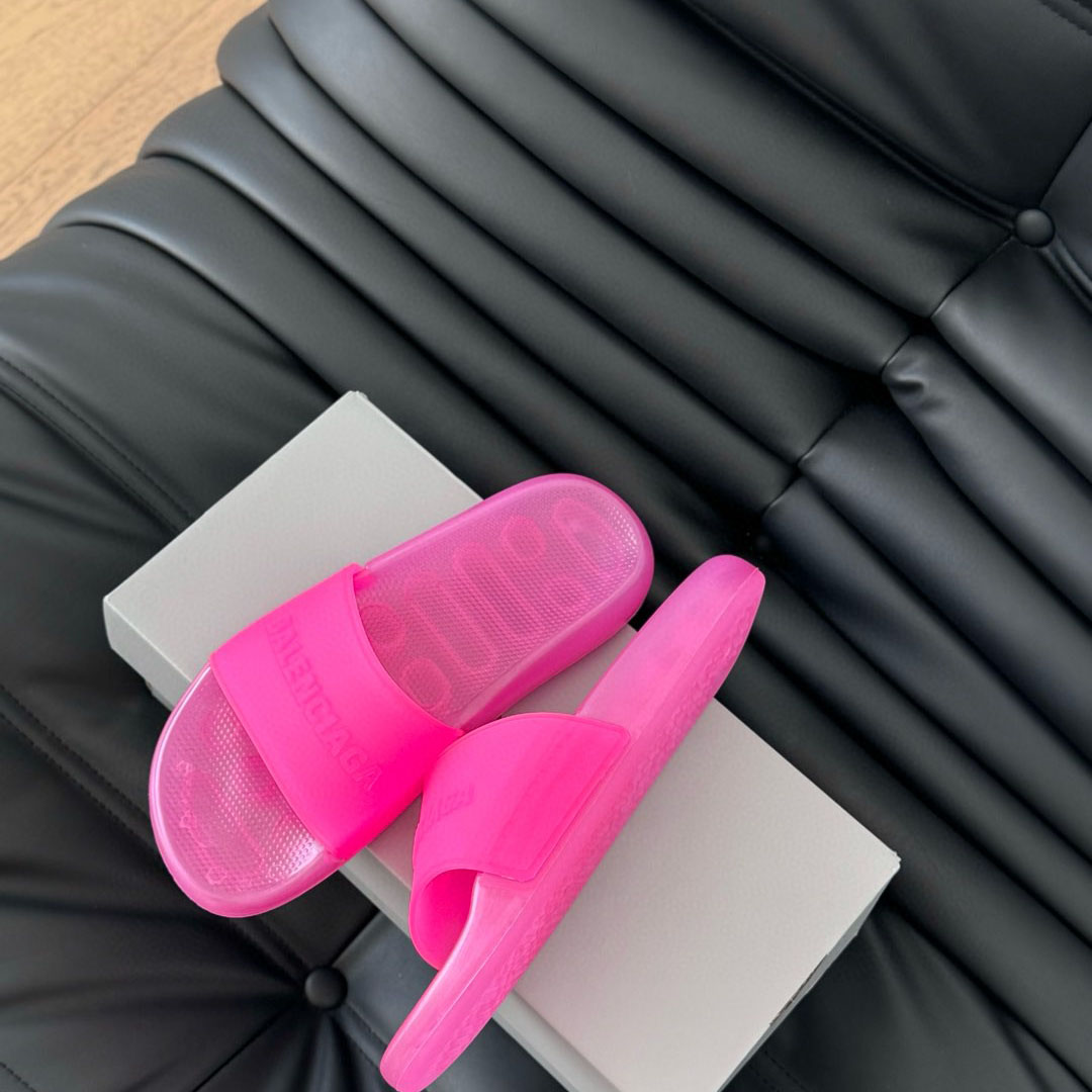 Balenciaga Pool Transparent Slide Sandal - FashionPlug