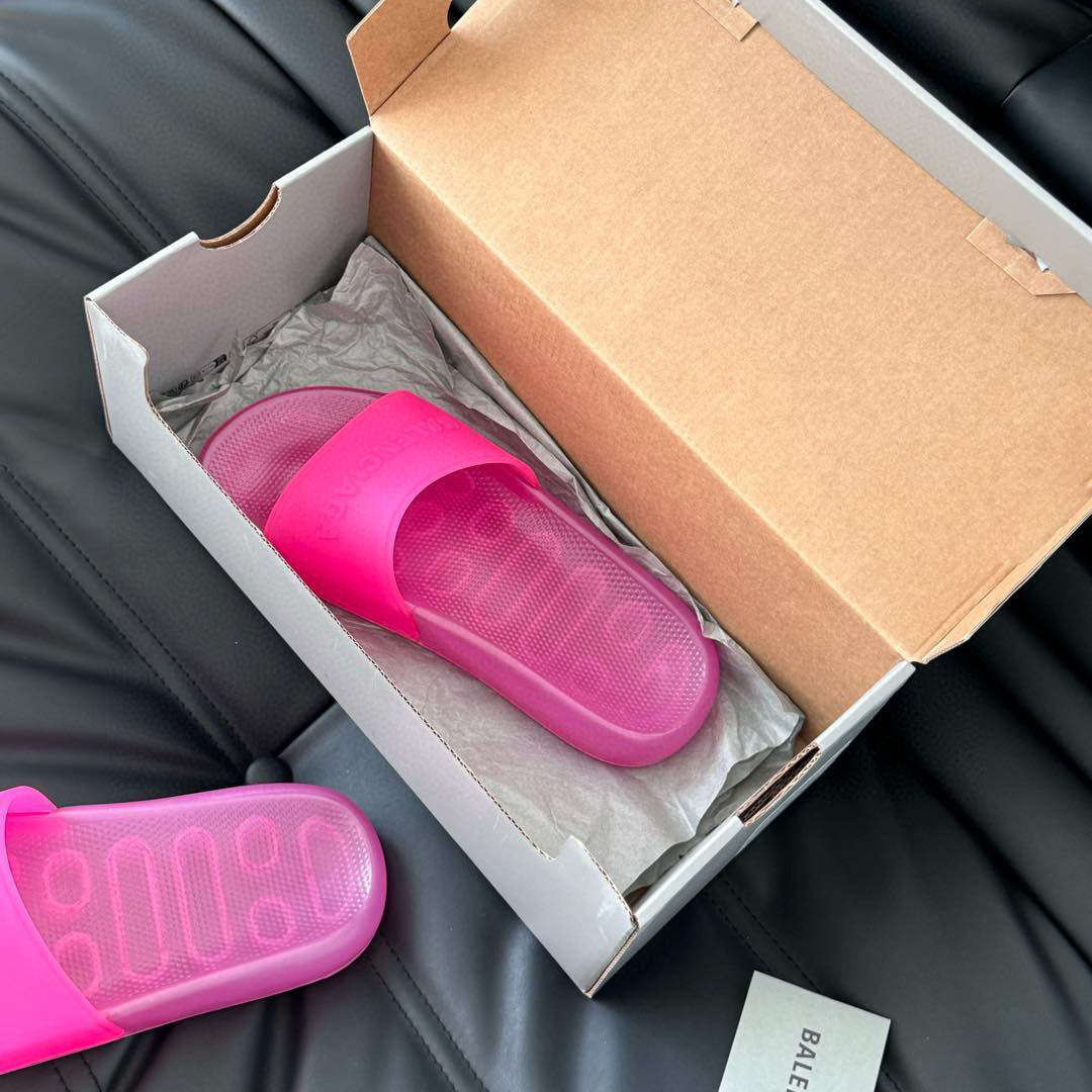 Balenciaga Pool Transparent Slide Sandal - FashionPlug