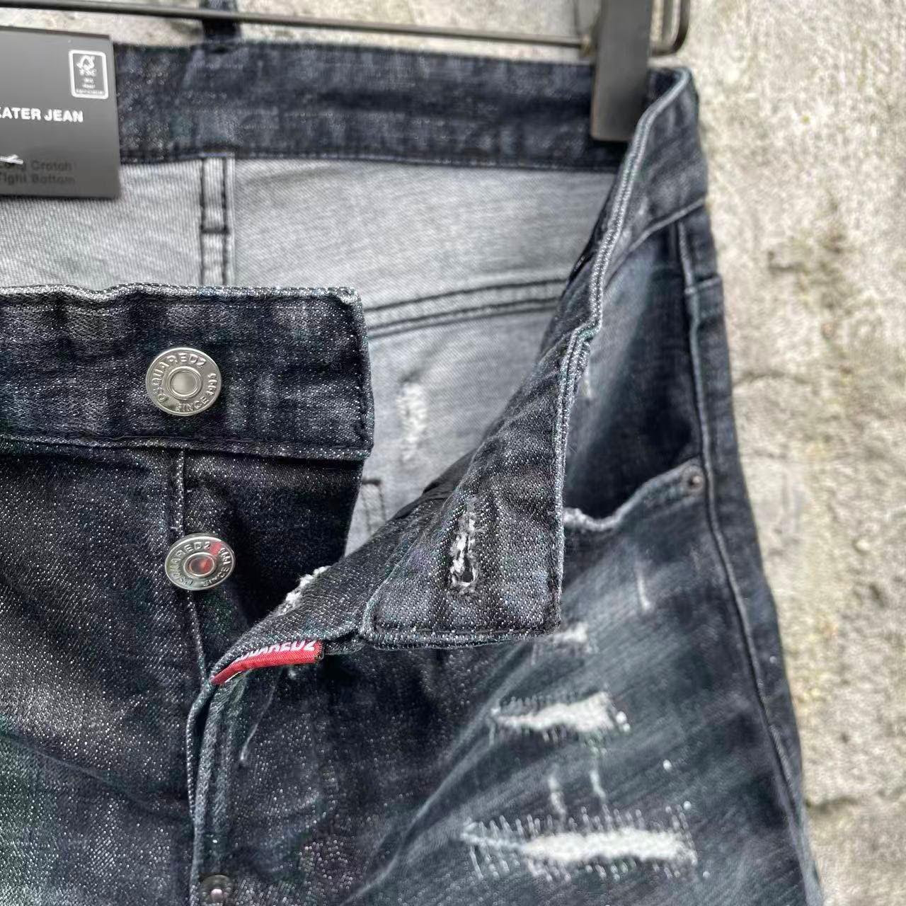 Dsquared2  Denim Shorts  D609 - FashionPlug