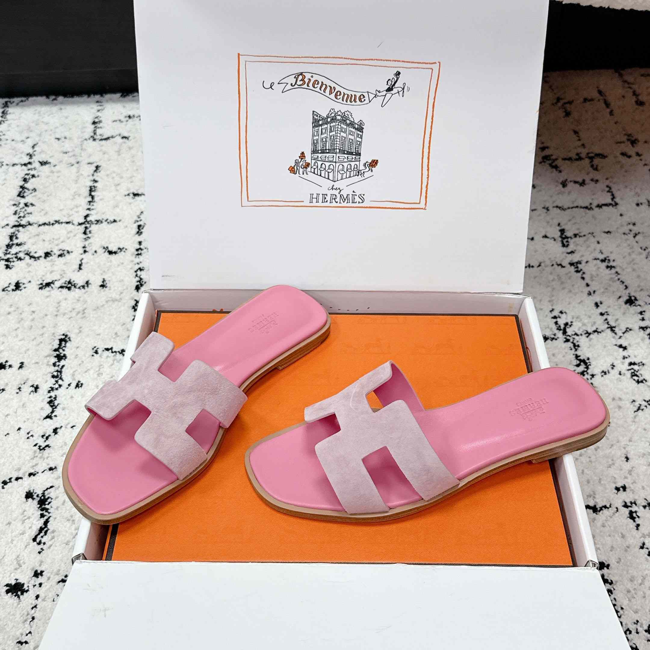 Hermes Oran Sandal - FashionPlug