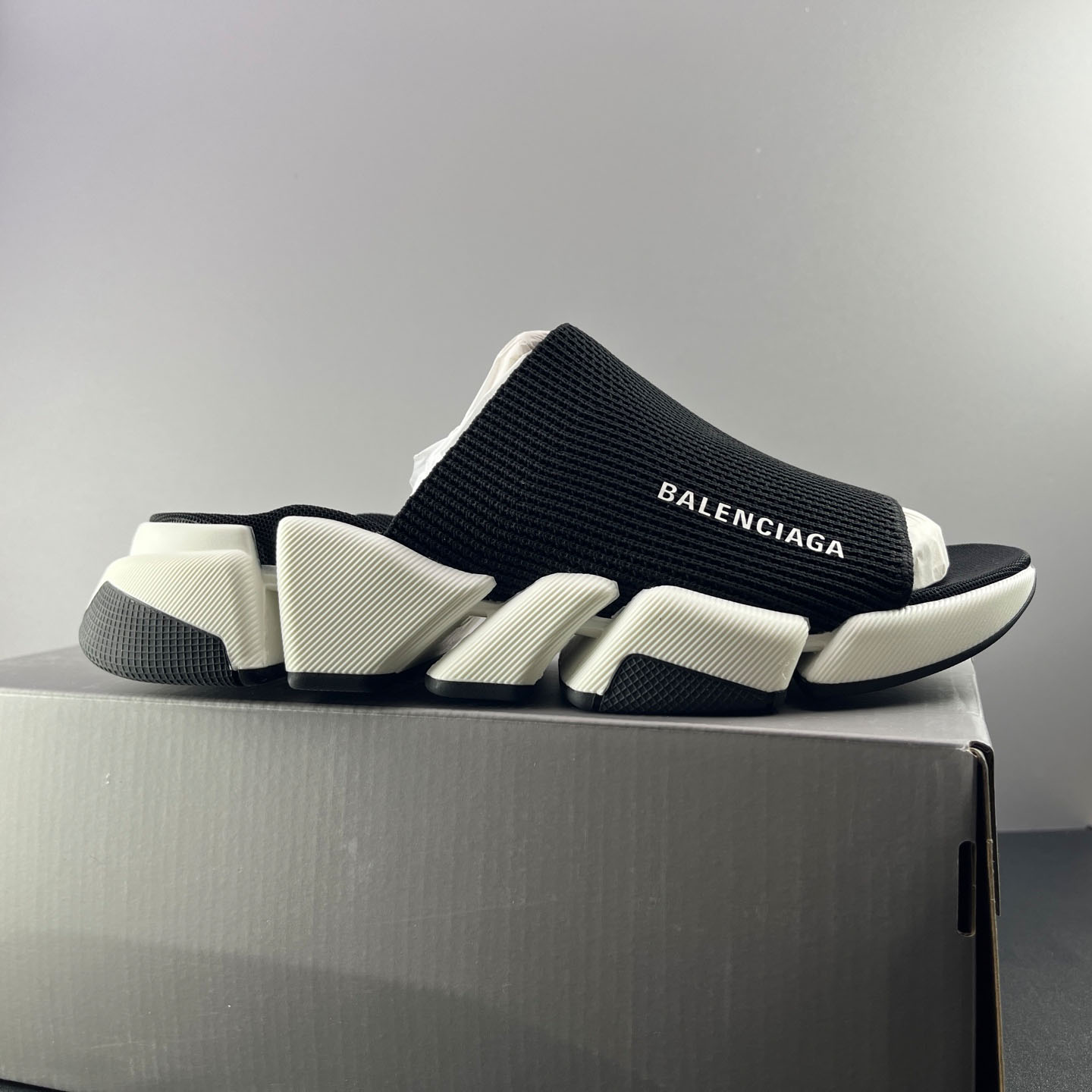 Balenciaga Speed 2.0 Slide Sandal - FashionPlug