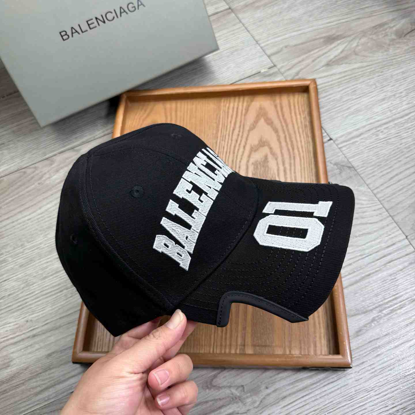 Balenciaga Cap - FashionPlug