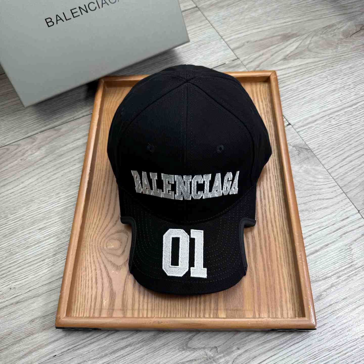 Balenciaga Cap - FashionPlug