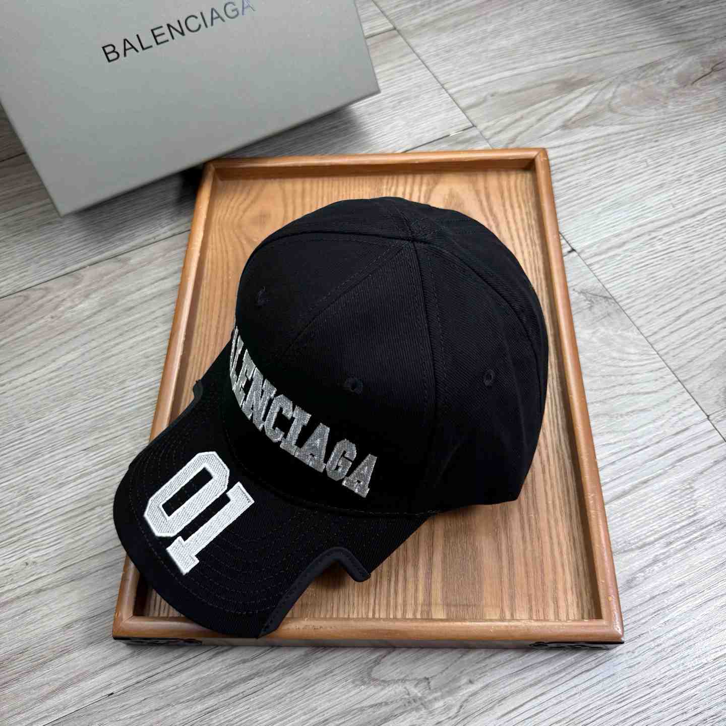 Balenciaga Cap - FashionPlug