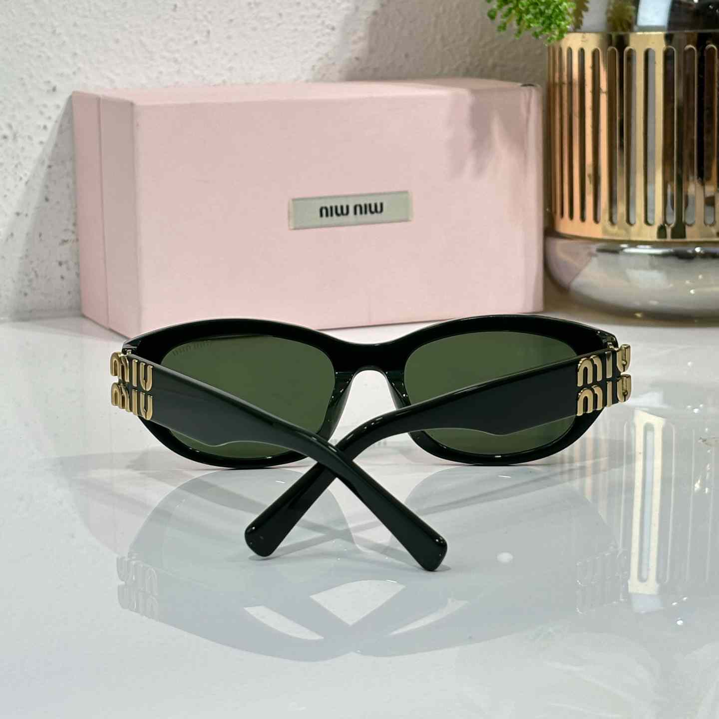 Miu Miu SUMA03 Sunglasses  - FashionPlug