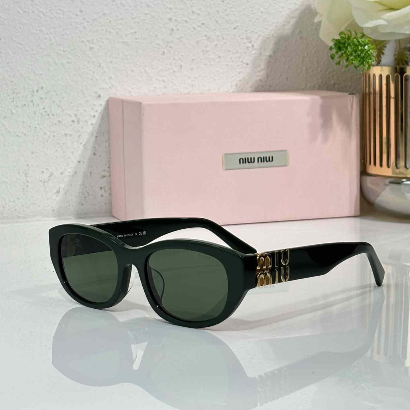 Miu Miu SUMA03 Sunglasses  - FashionPlug