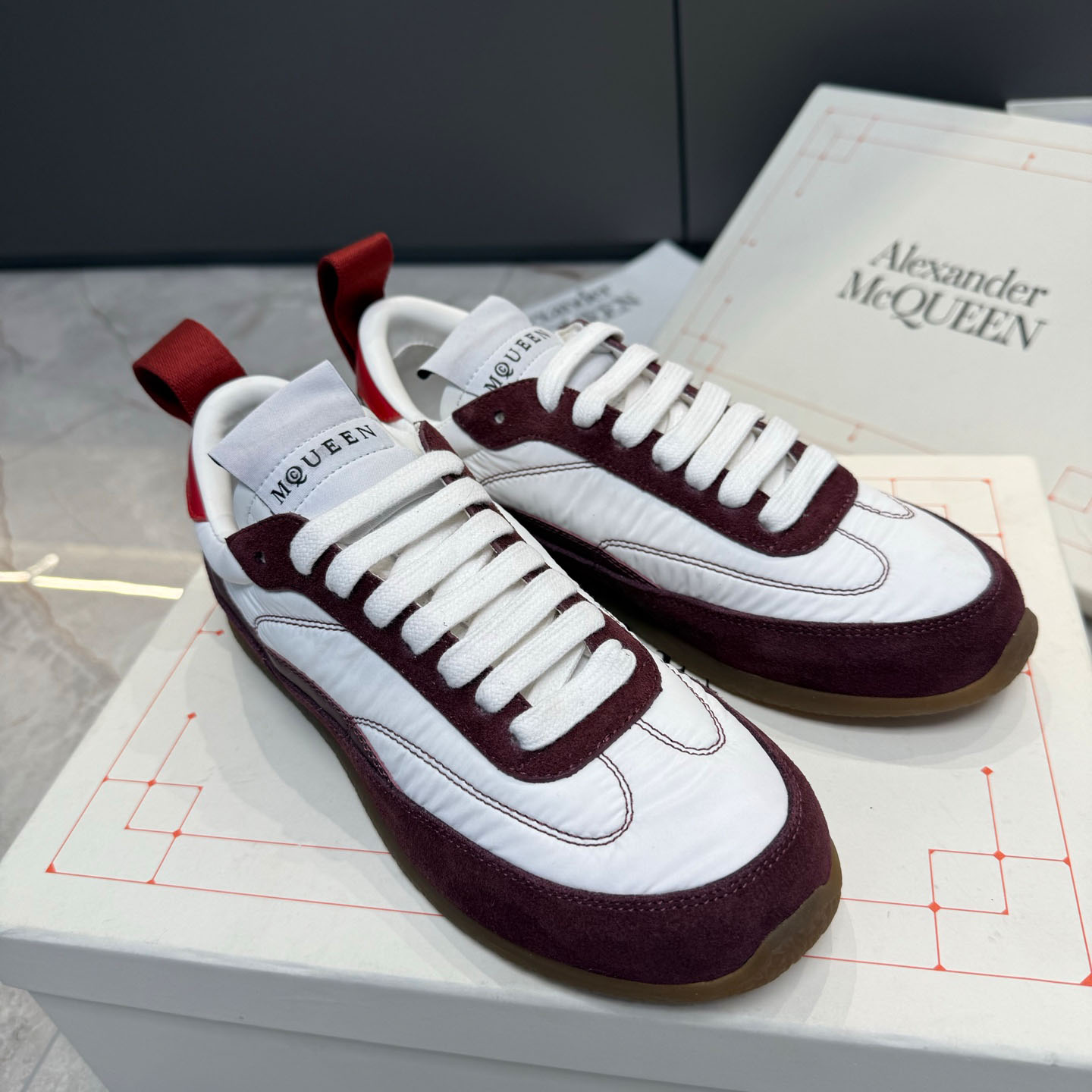 Alexander McQueen EC1 Sneaker In Beige/Brown - FashionPlug