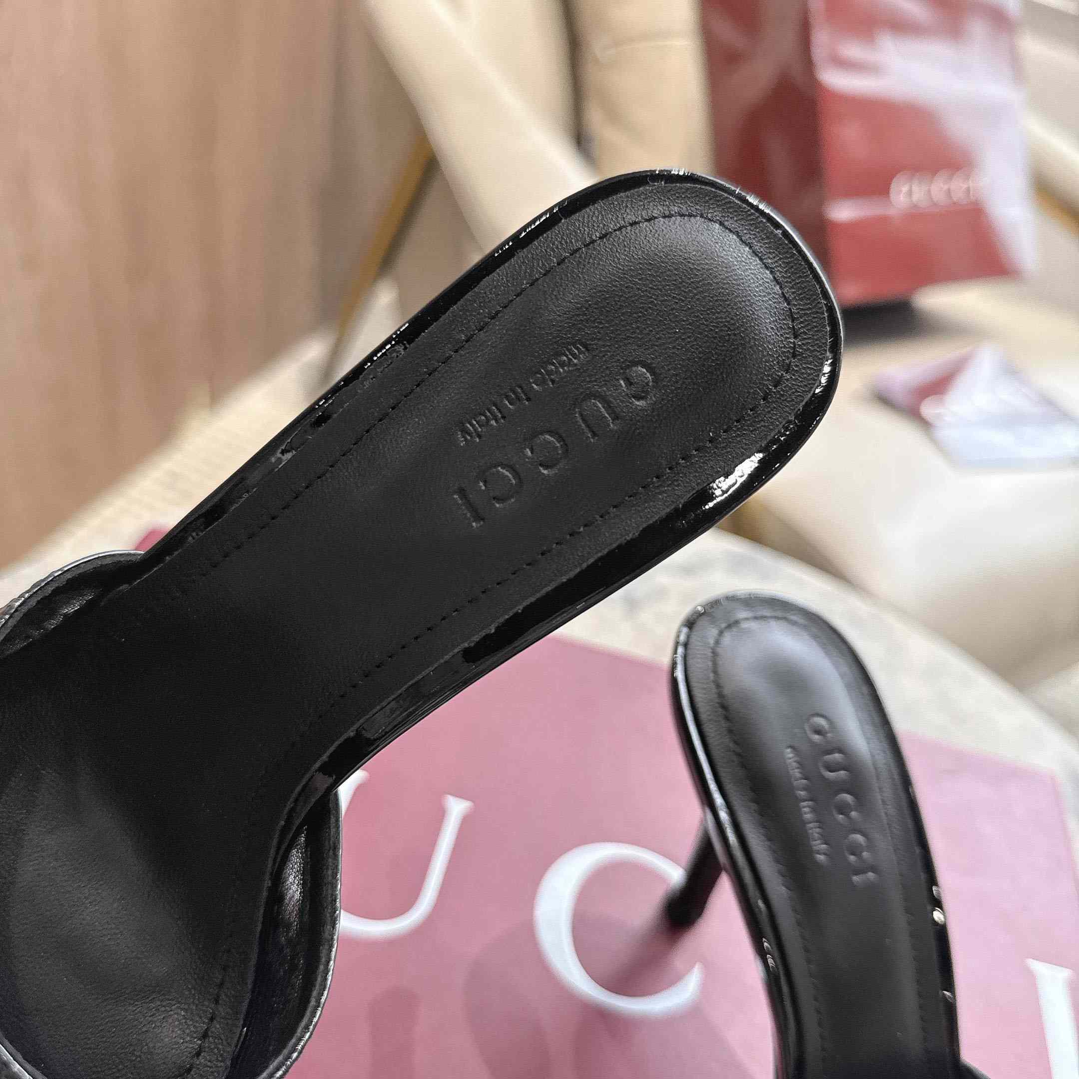 Gucci Women's crystal slide sandal - FashionPlug