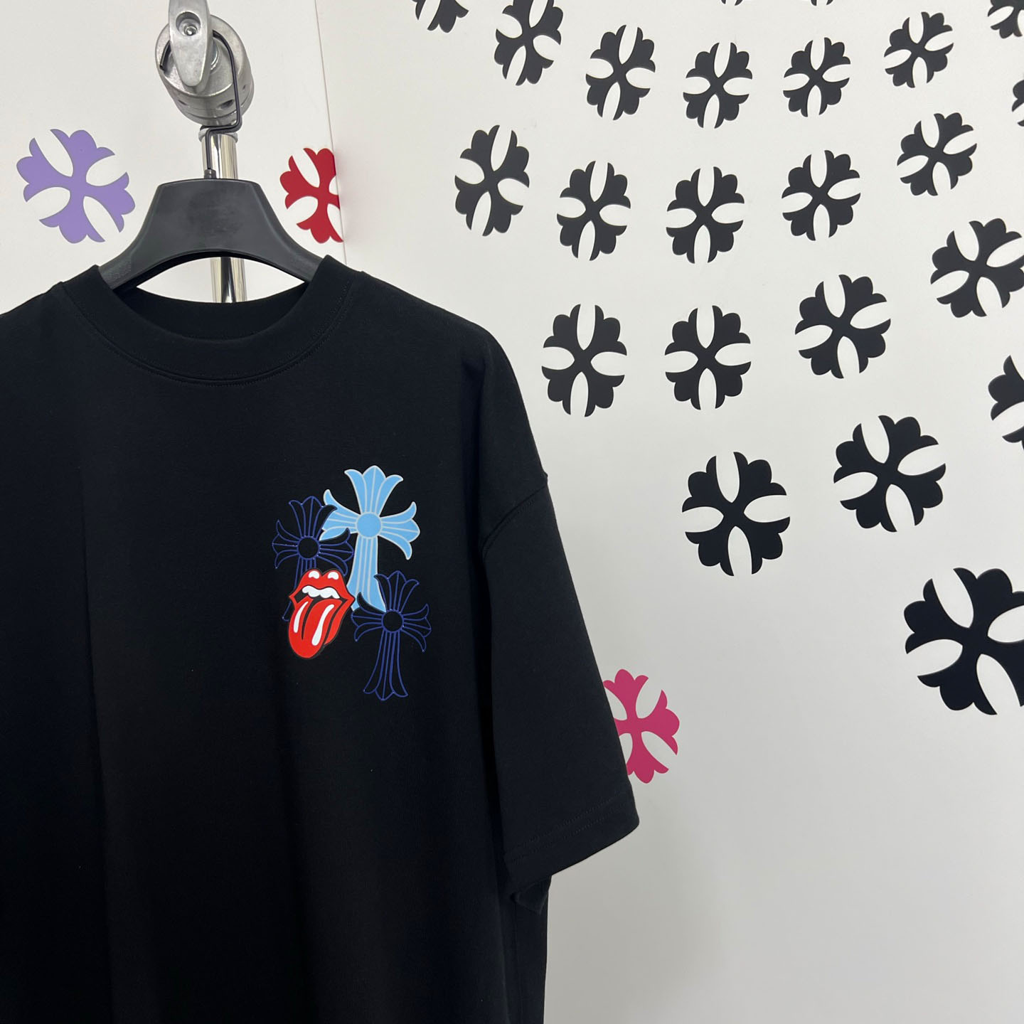 Chrome Hearts Double-Sided Cross & Rolling Stones Tongue Print  Tee - FashionPlug