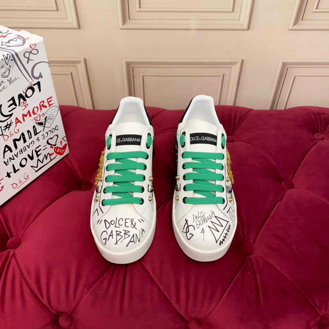 Dolce & Gabbana Logo-Patch Sneakers - FashionPlug