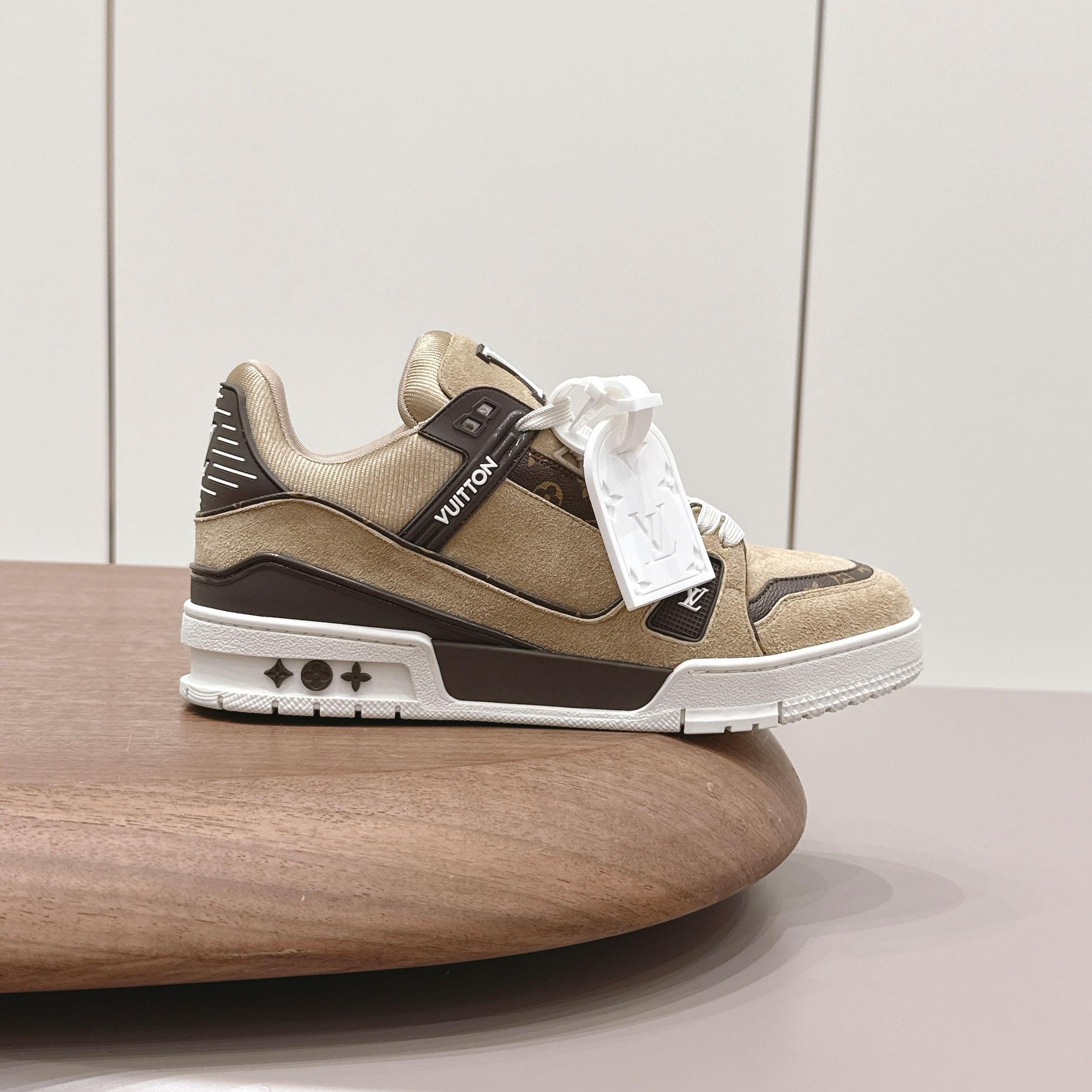 Louis Vuitton LV Trainer Sneaker 1AKB6Q - FashionPlug
