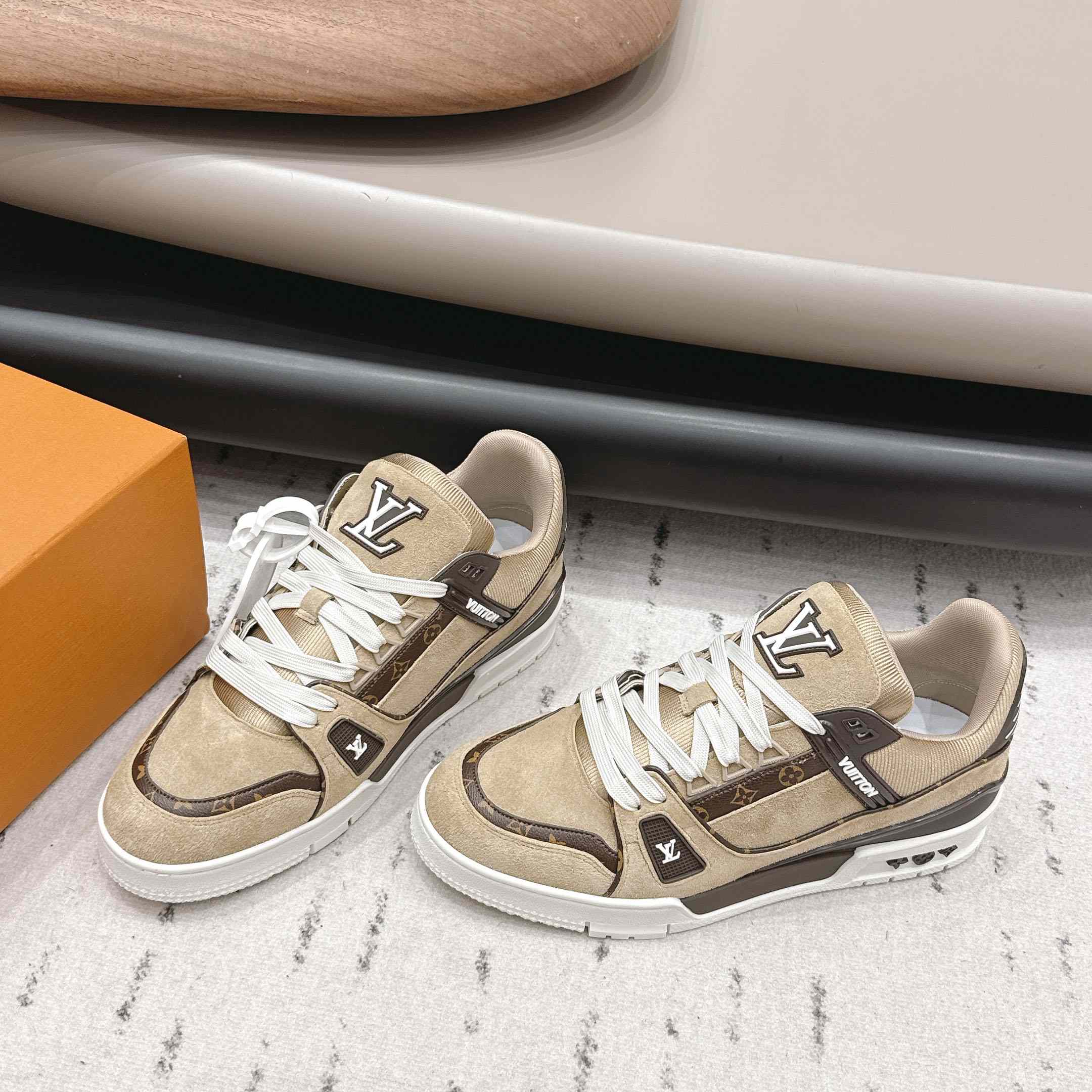 Louis Vuitton LV Trainer Sneaker 1AKB6Q - FashionPlug