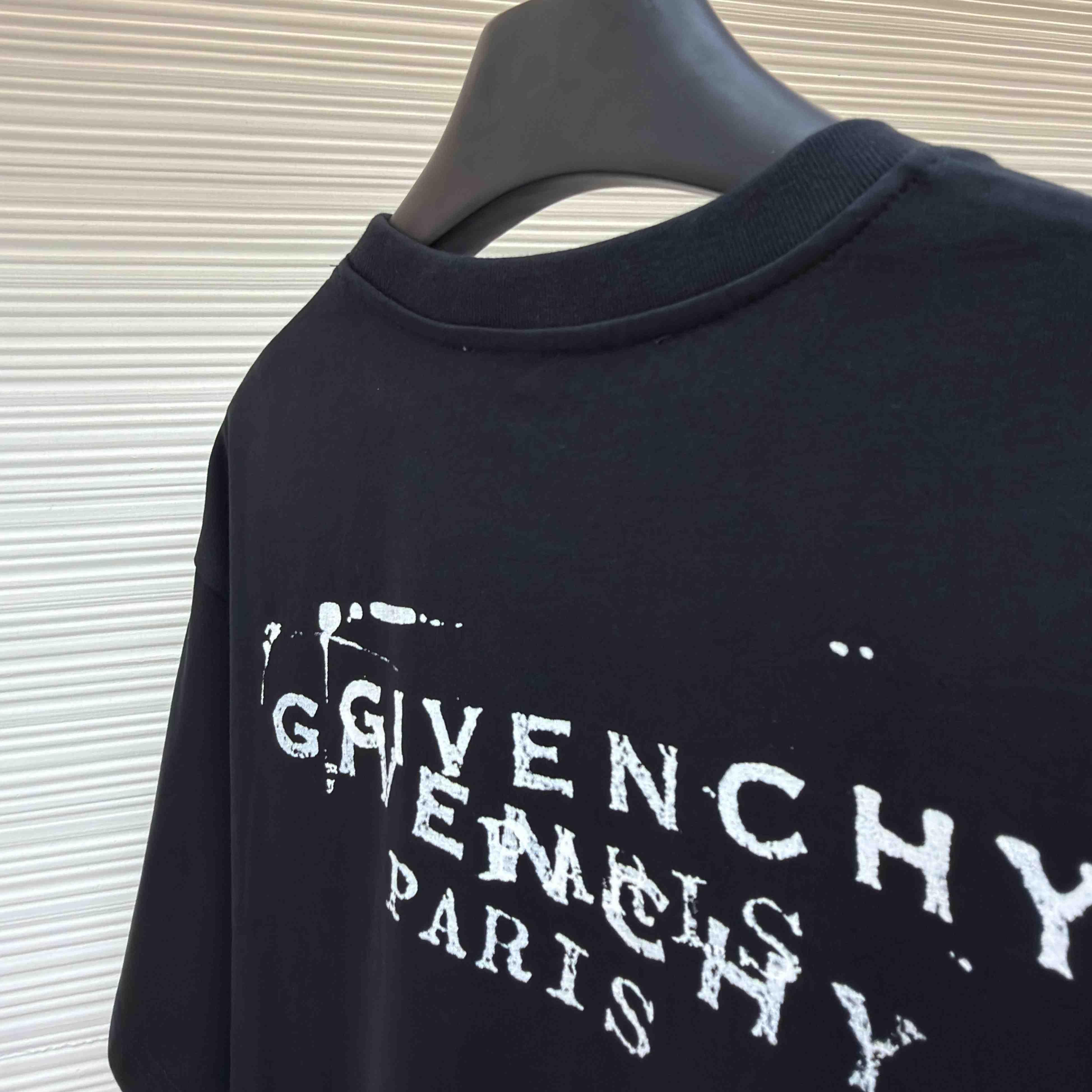 Givenchy Black  Stamp Print T-shirt - FashionPlug