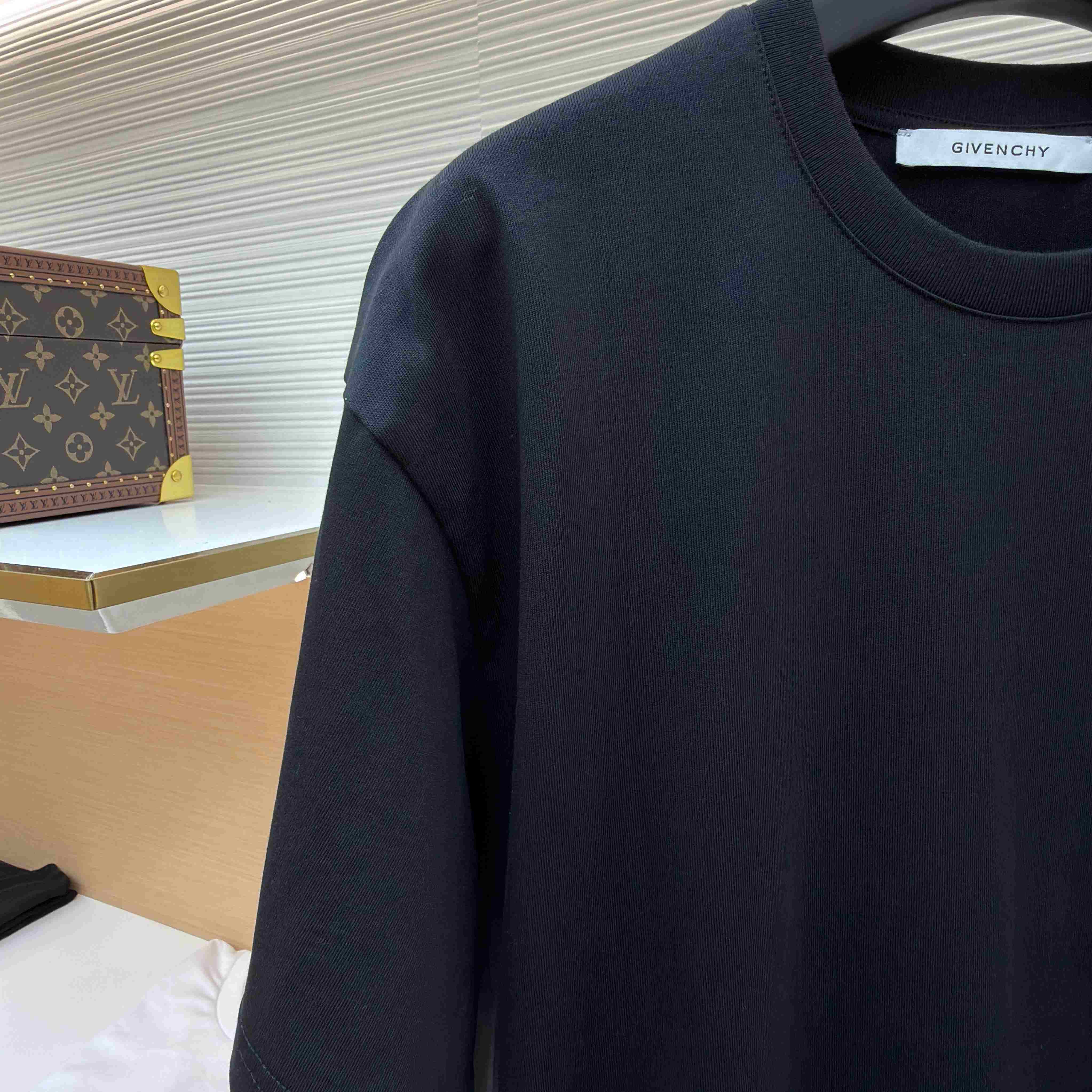 Givenchy Black  Stamp Print T-shirt - FashionPlug