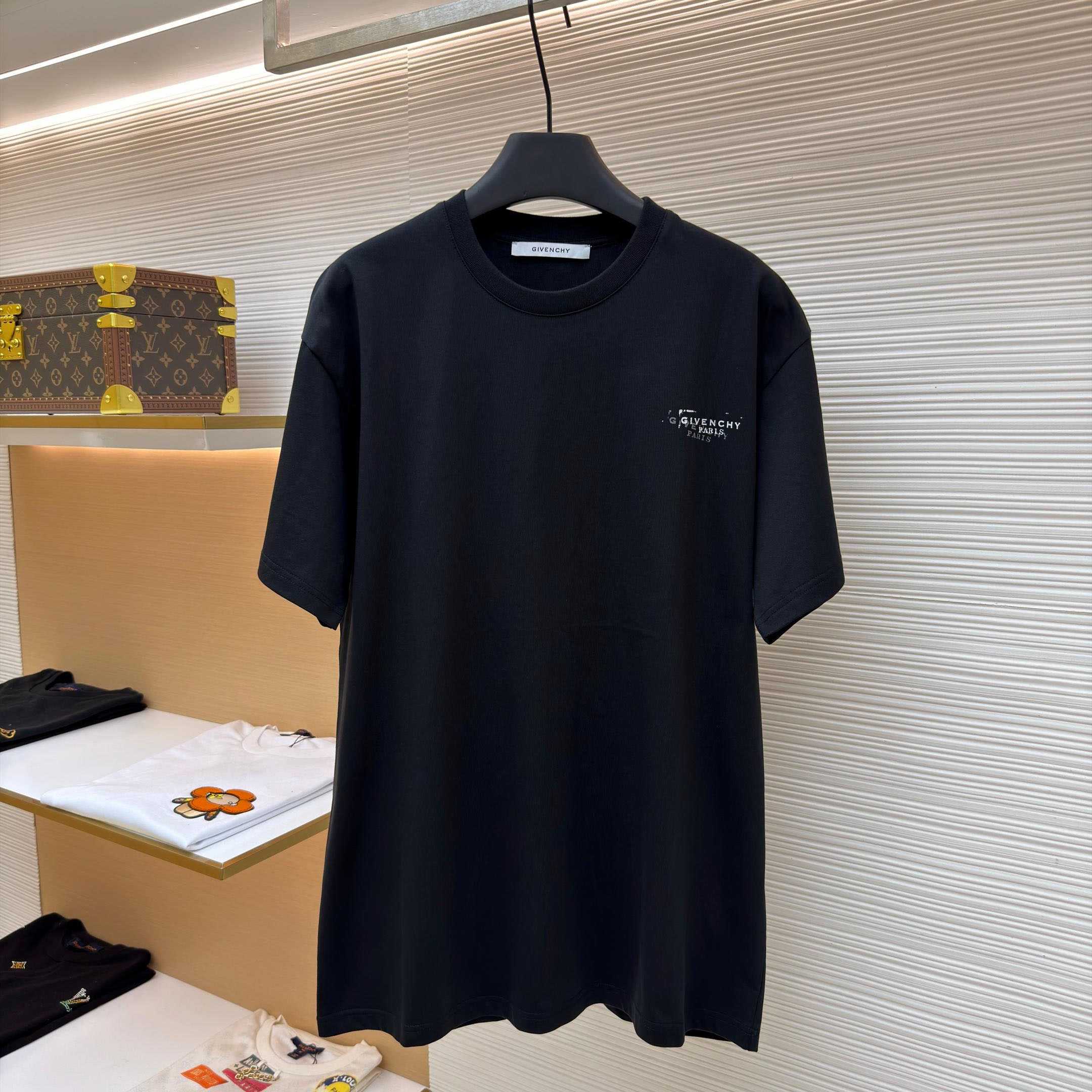 Givenchy Black  Stamp Print T-shirt - FashionPlug