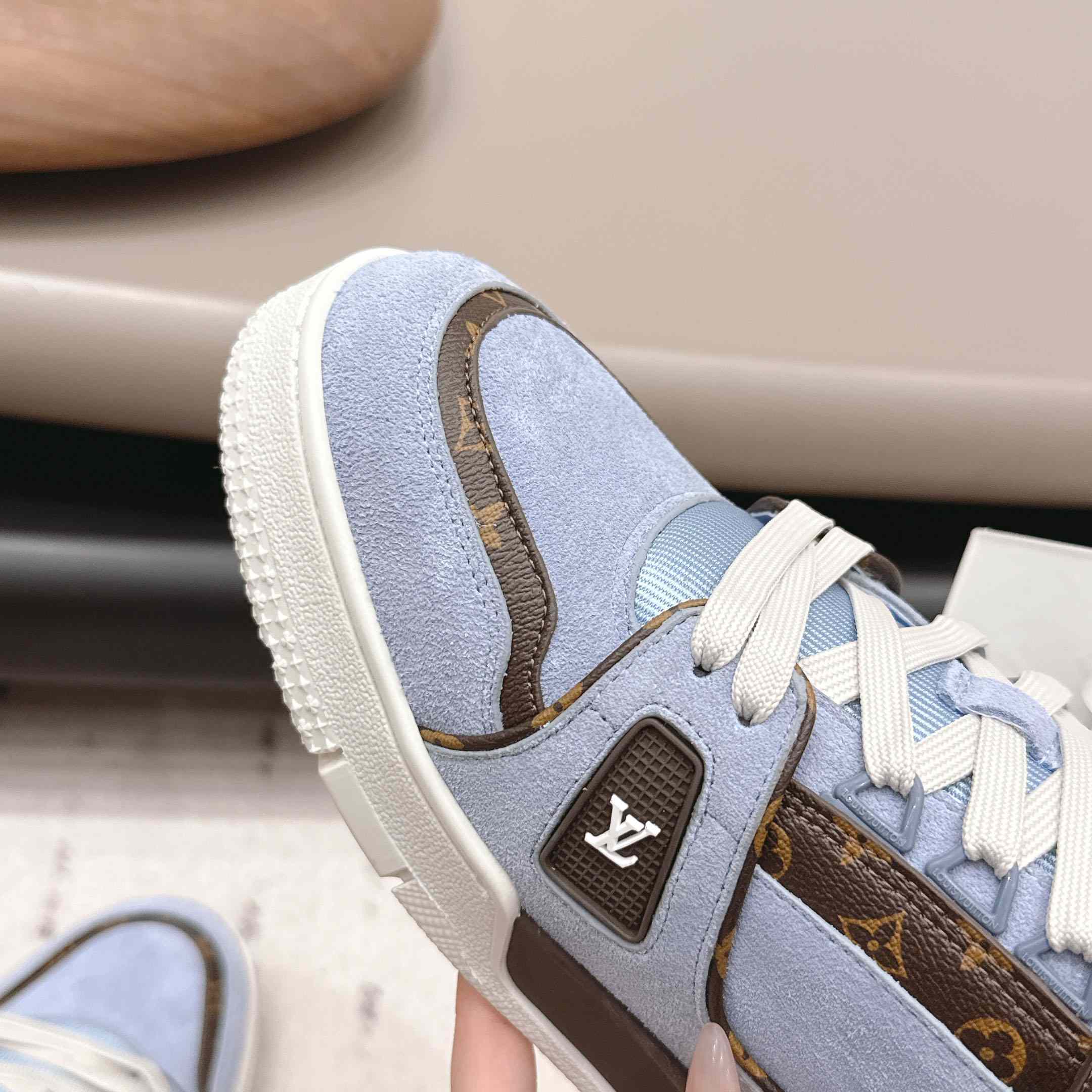 Louis Vuitton LV Trainer Sneaker 1AKB6Q - FashionPlug