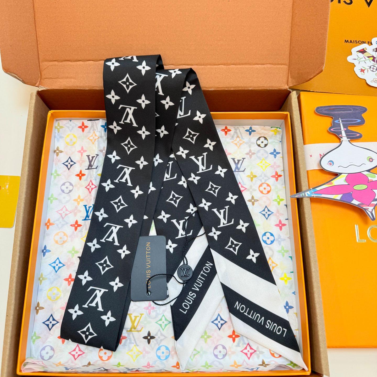 Louis Vuitton Monogram Silhouette BB Bandeau  - FashionPlug