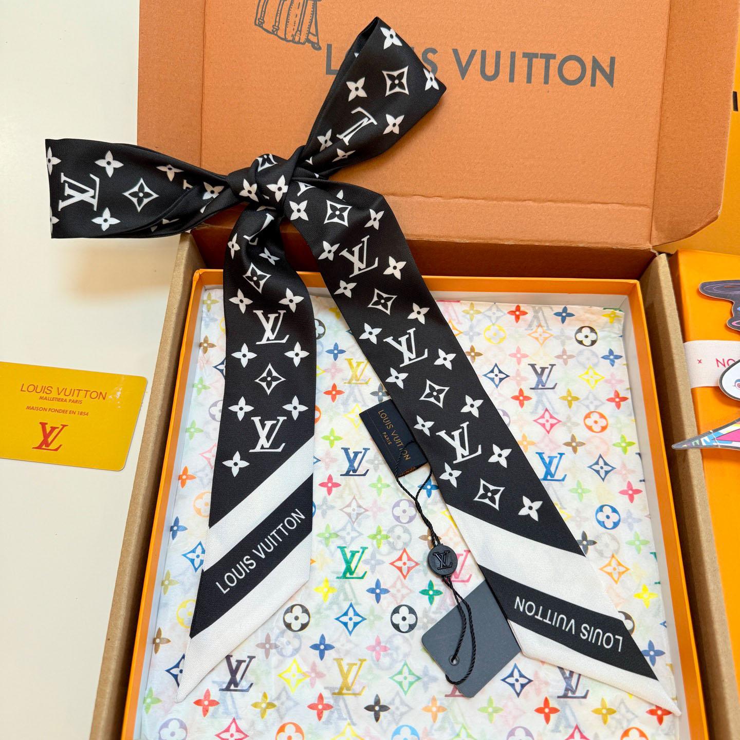 Louis Vuitton Monogram Silhouette BB Bandeau  - FashionPlug