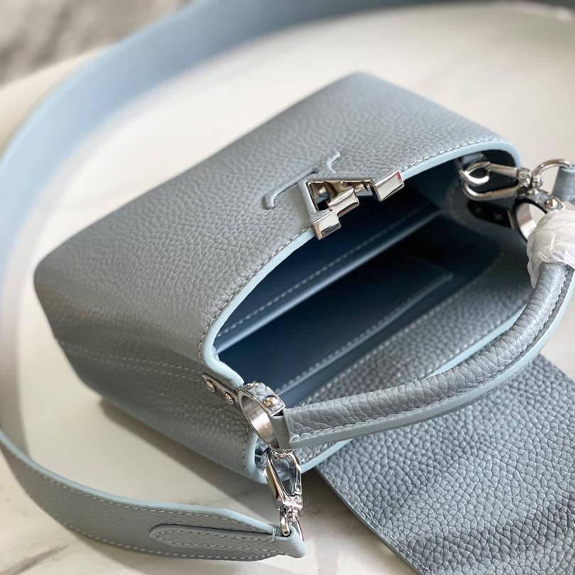 Louis Vuitton Capucines BB    - FashionPlug