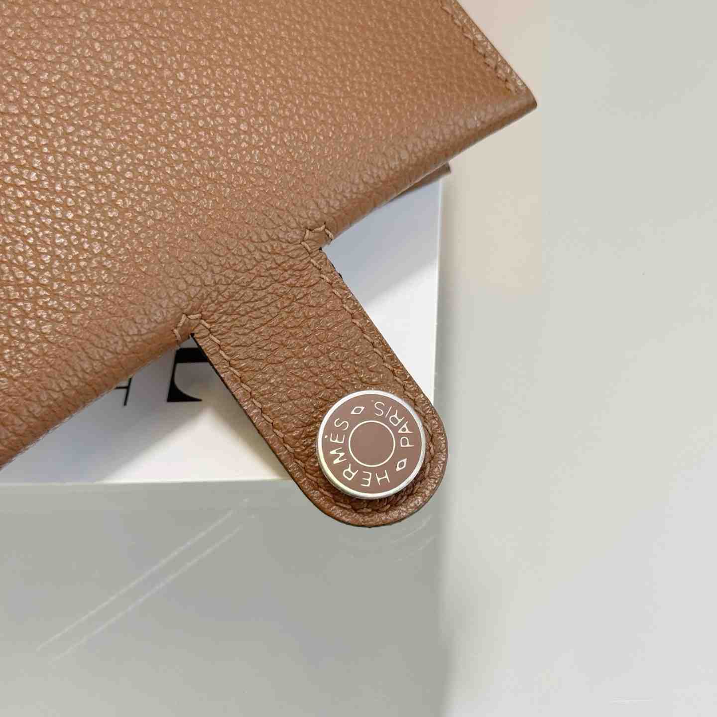 Hermes  R.M.S Card Holder - FashionPlug