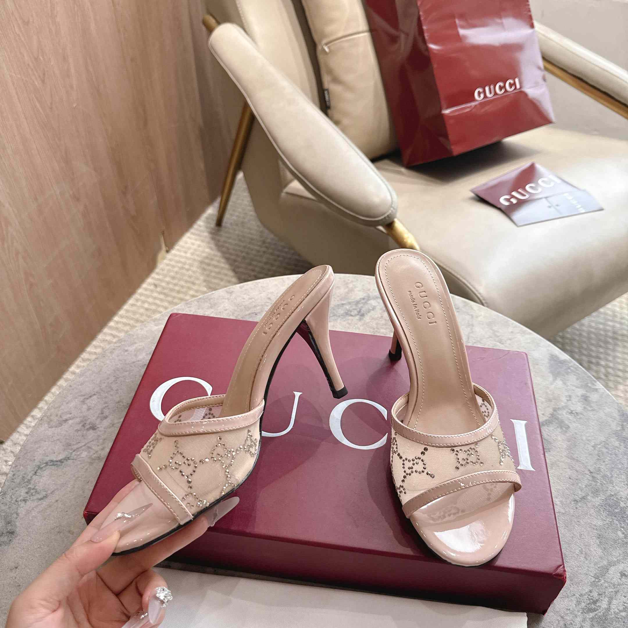 Gucci Women's crystal slide sandal - FashionPlug