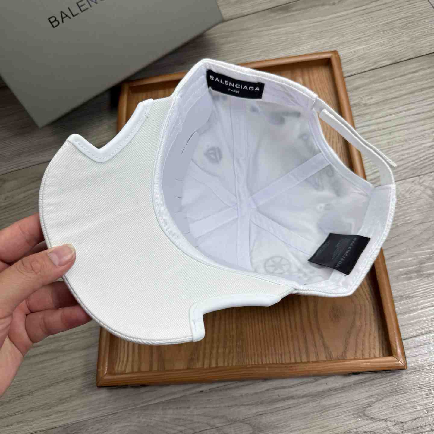 Balenciaga Top League Racer Cap Hat - FashionPlug