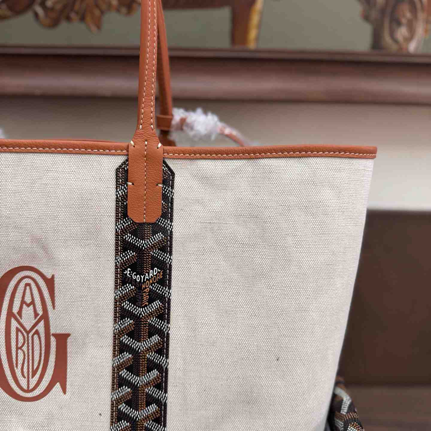 Goyard Saint Louis PM Tote Bag - FashionPlug