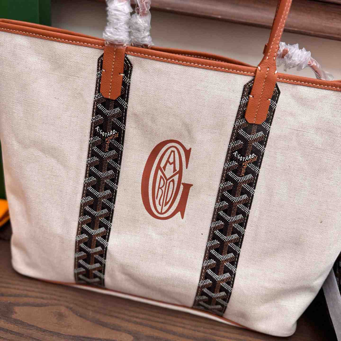 Goyard Saint Louis PM Tote Bag - FashionPlug