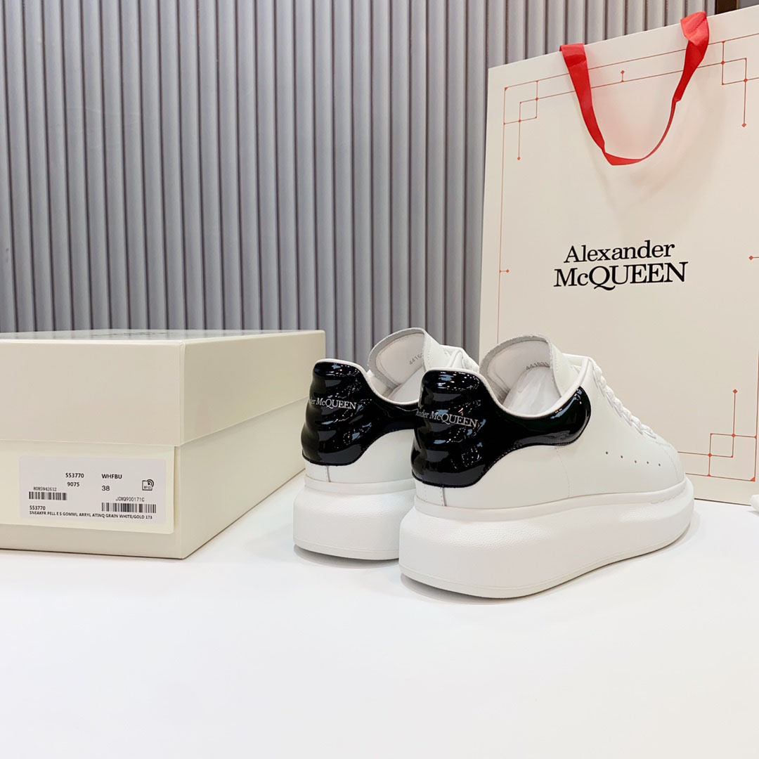 Alexander McQueen Oversized Sneaker  'White Black' - FashionPlug