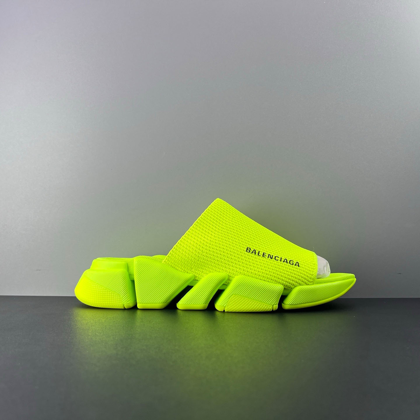 Balenciaga Speed 2.0 Slide Sandal - FashionPlug