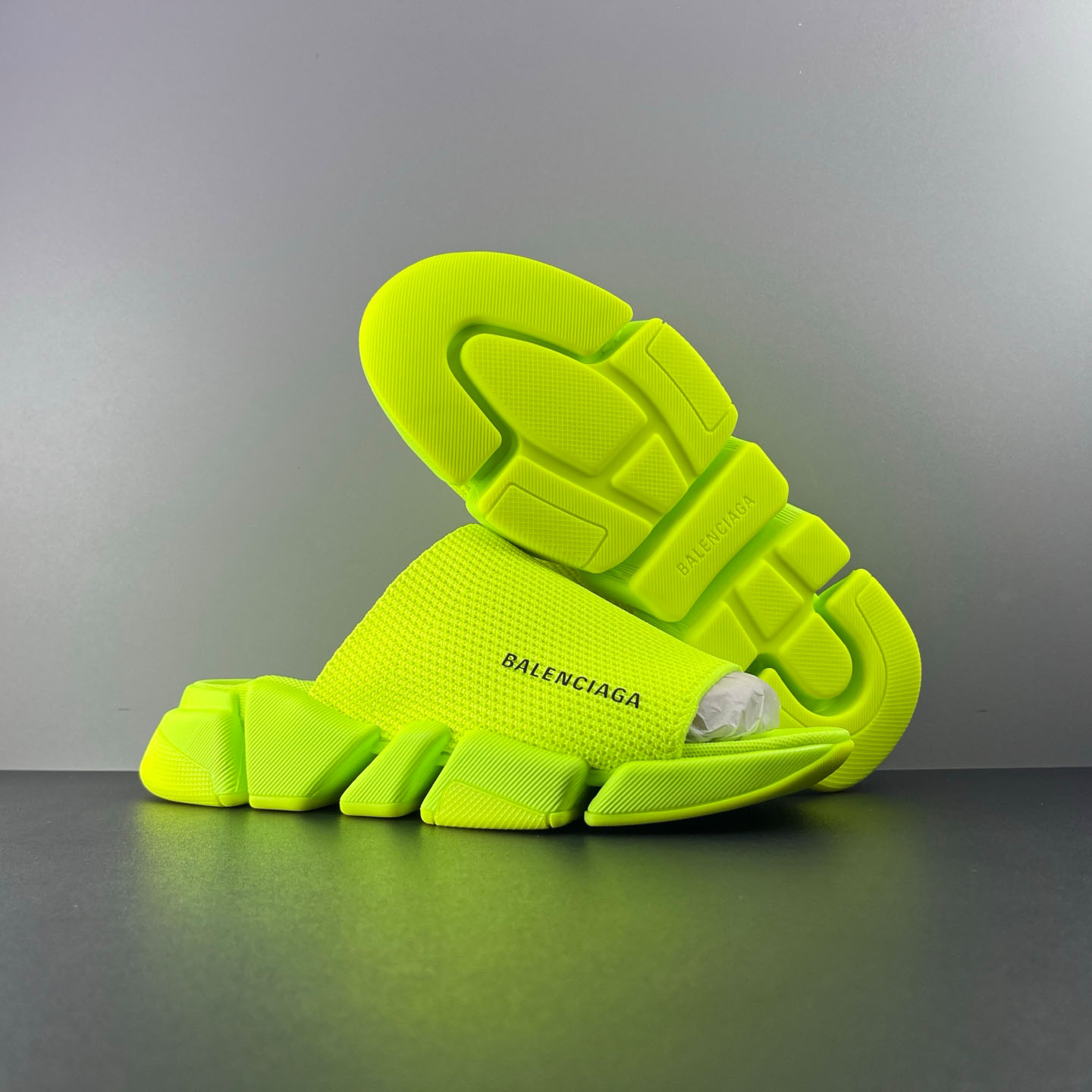 Balenciaga Speed 2.0 Slide Sandal - FashionPlug