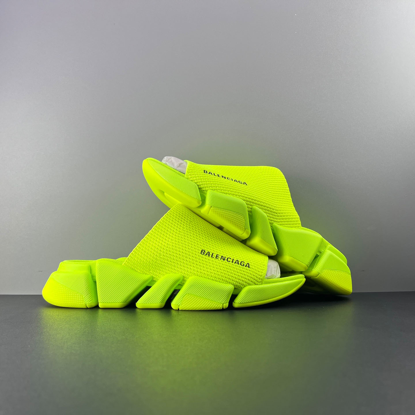 Balenciaga Speed 2.0 Slide Sandal - FashionPlug